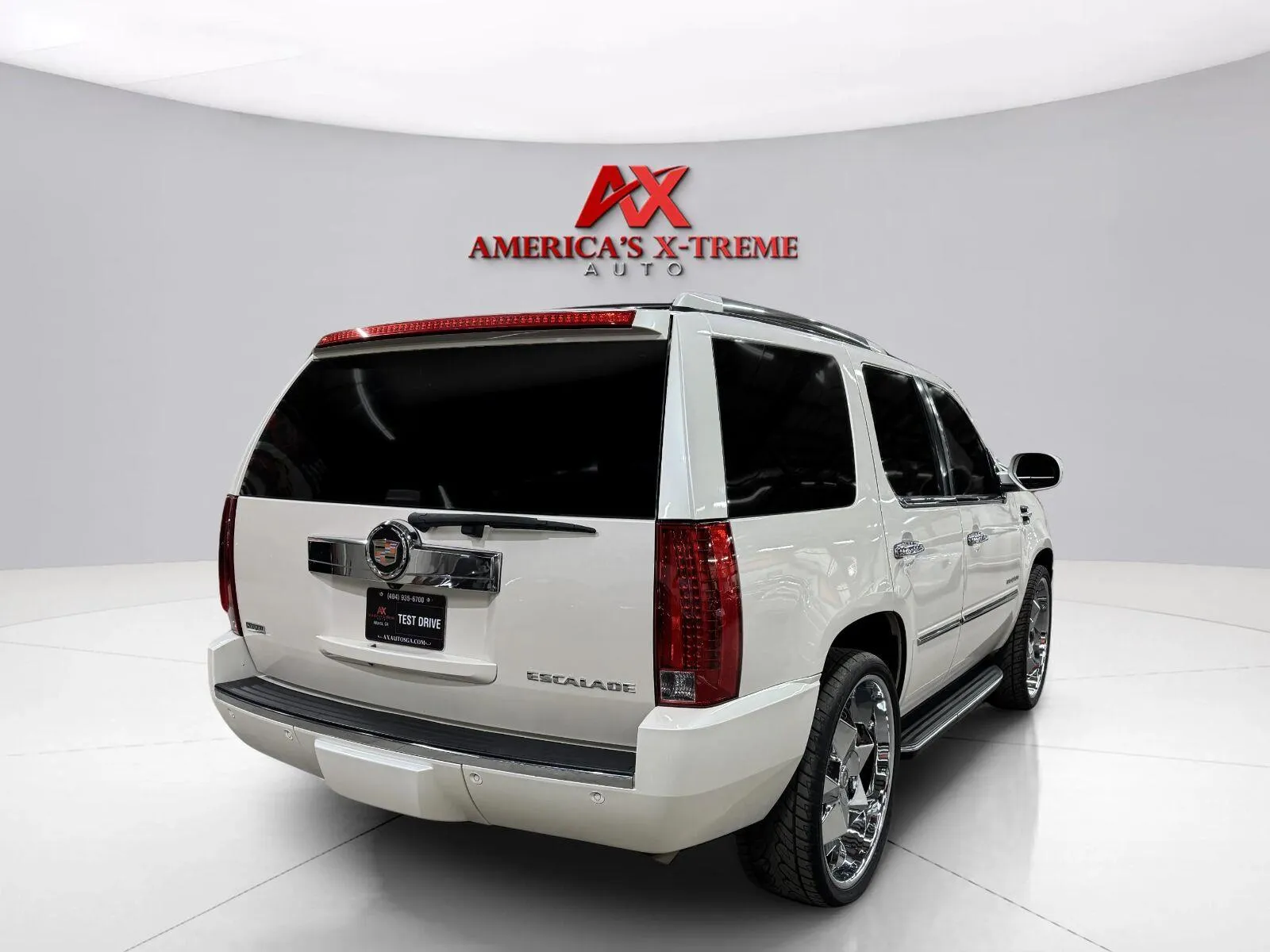 Cadillac Escalade photo 8