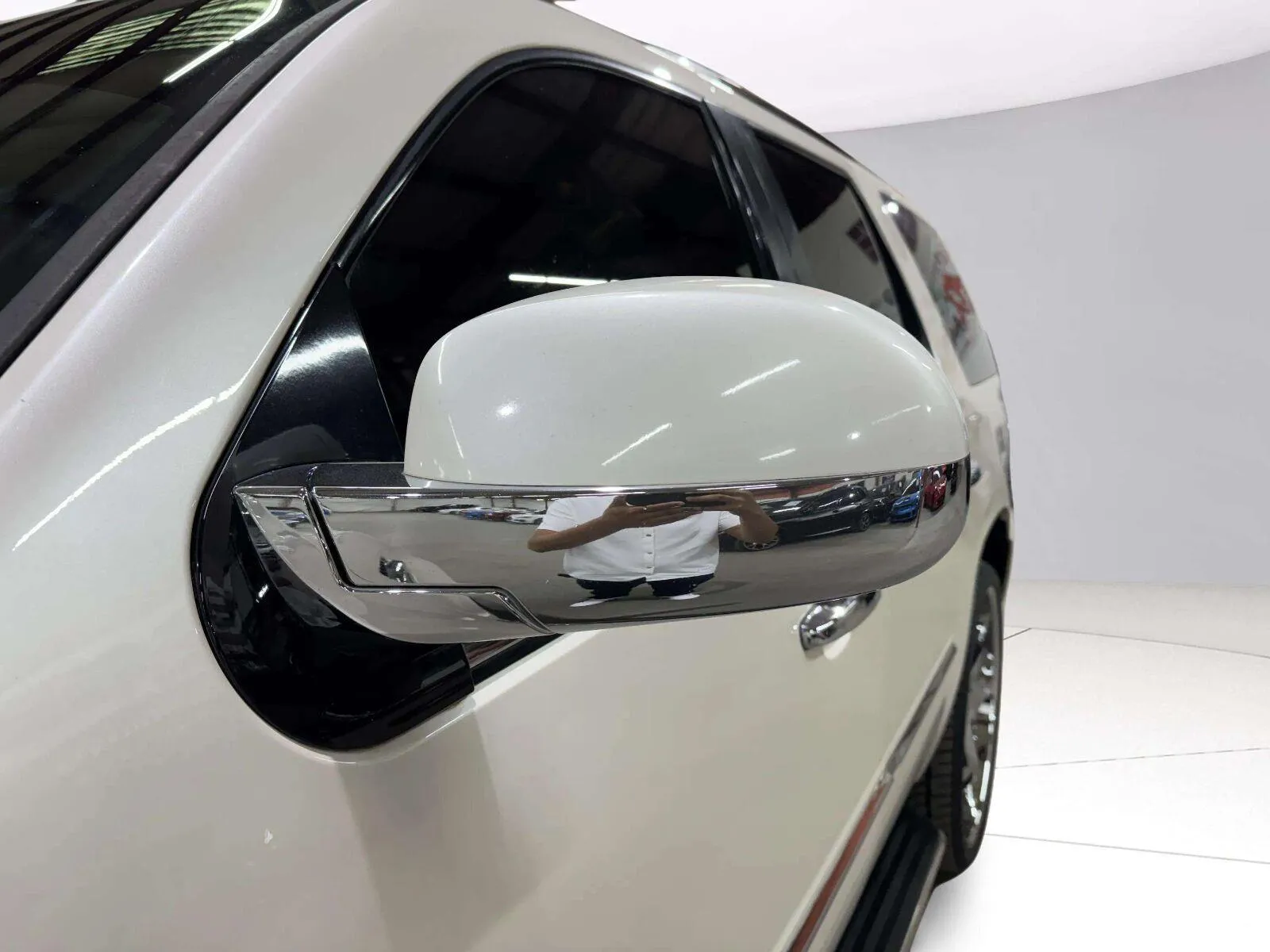 Cadillac Escalade photo 12