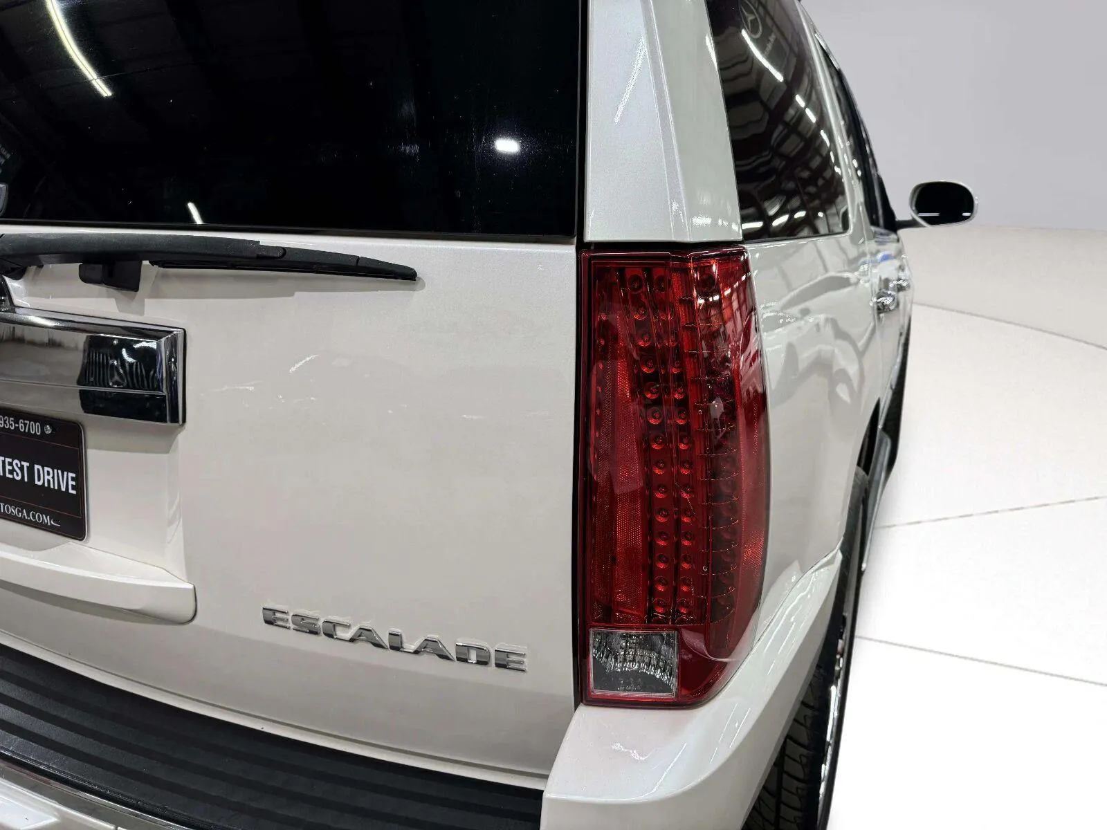 Cadillac Escalade photo 14