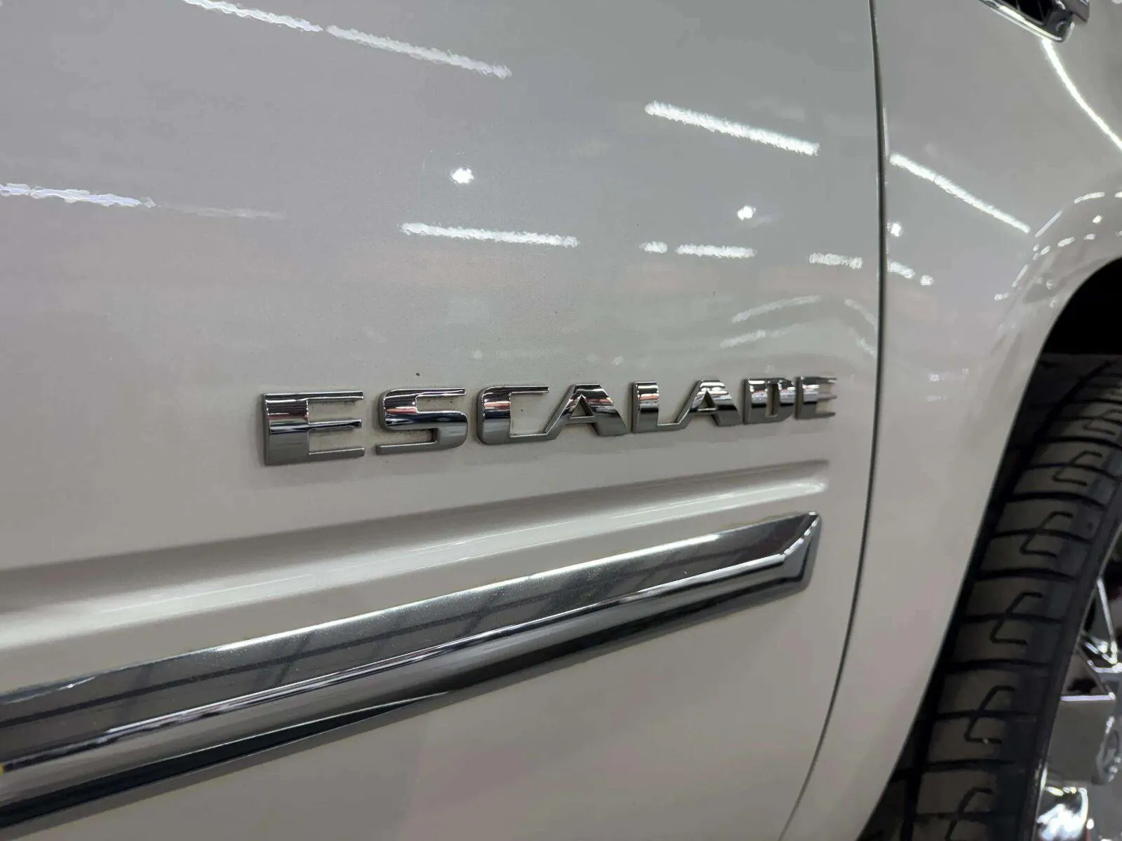 Cadillac Escalade photo 23