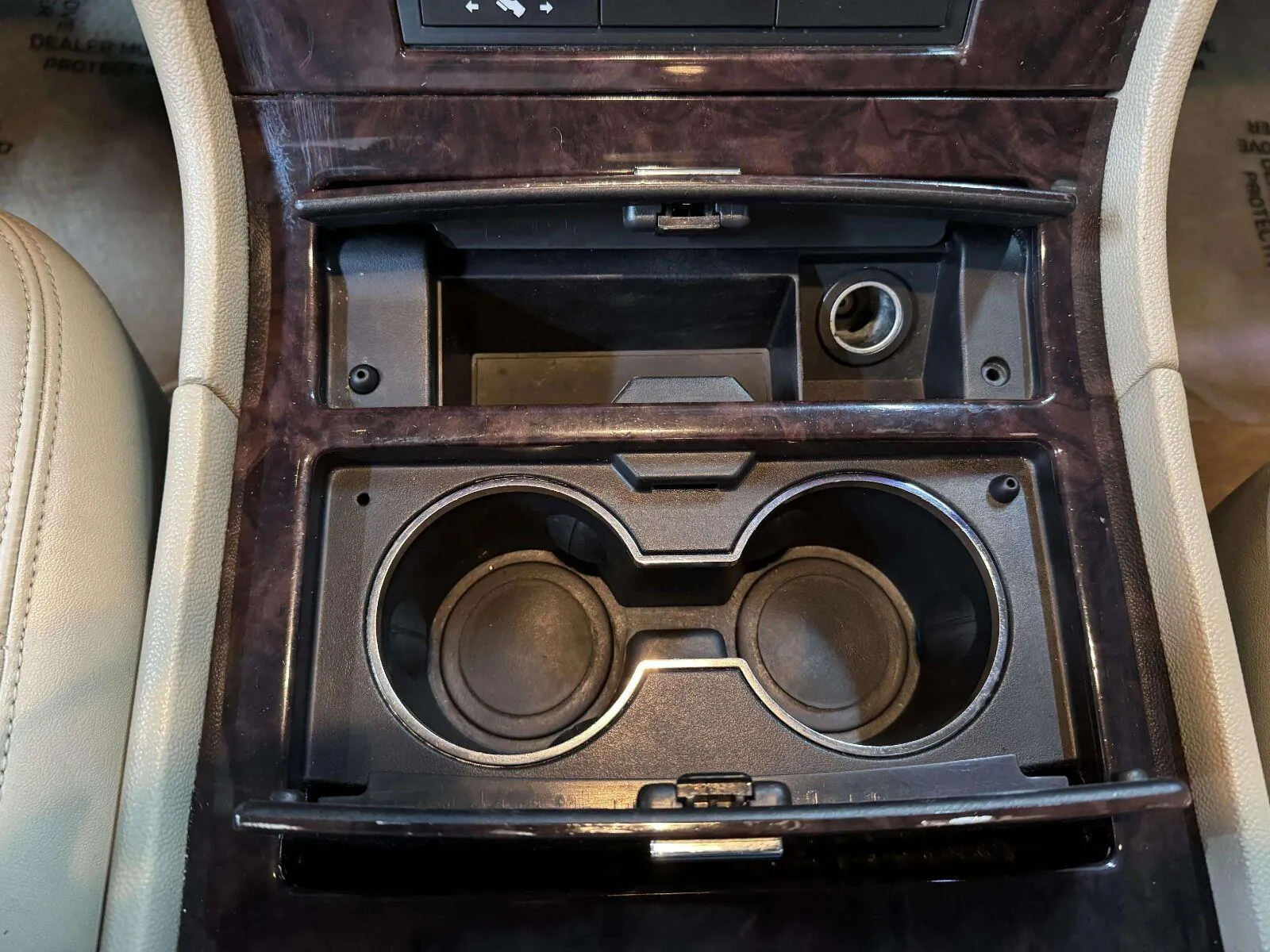 Cadillac Escalade photo 35