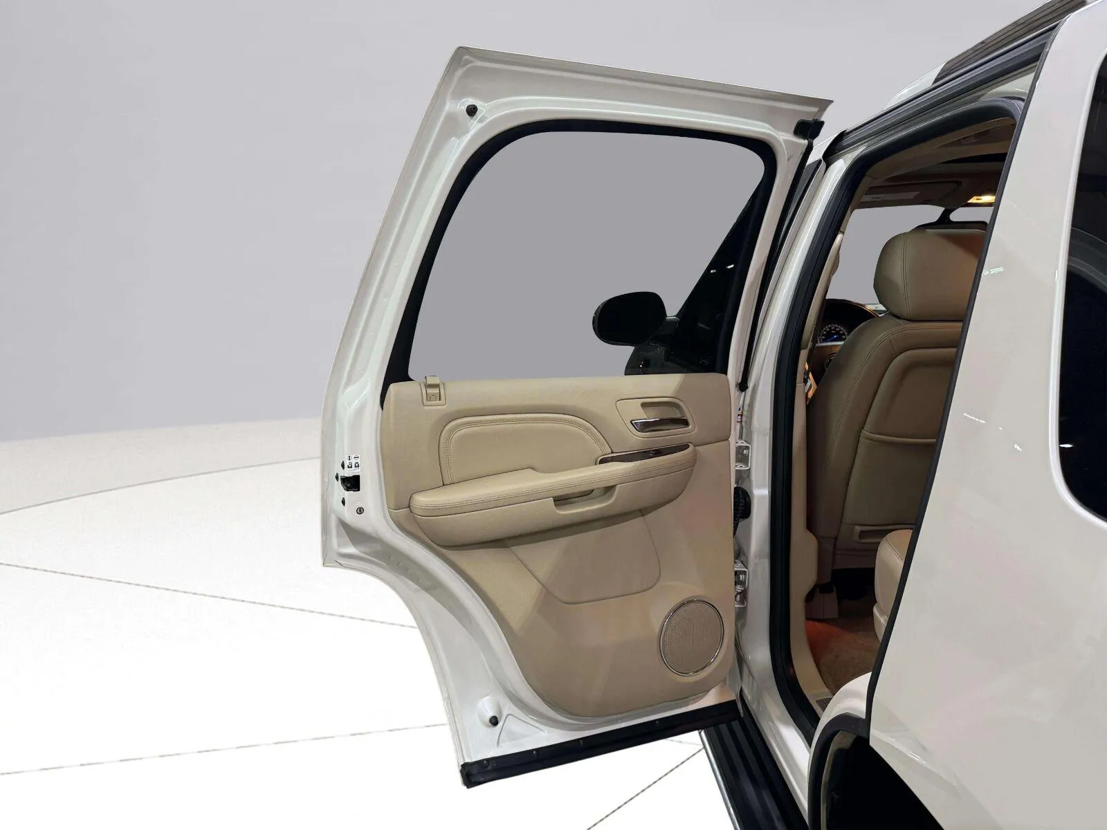 Cadillac Escalade photo 39