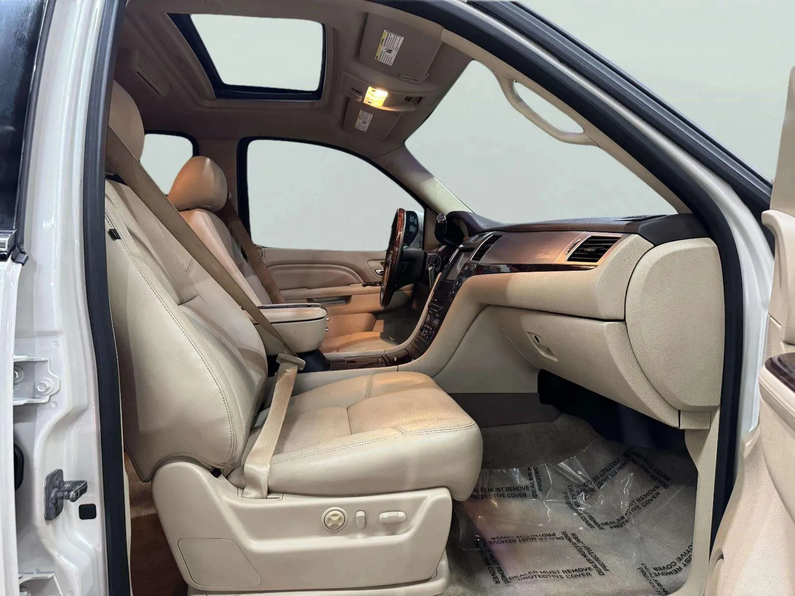 Cadillac Escalade photo 57