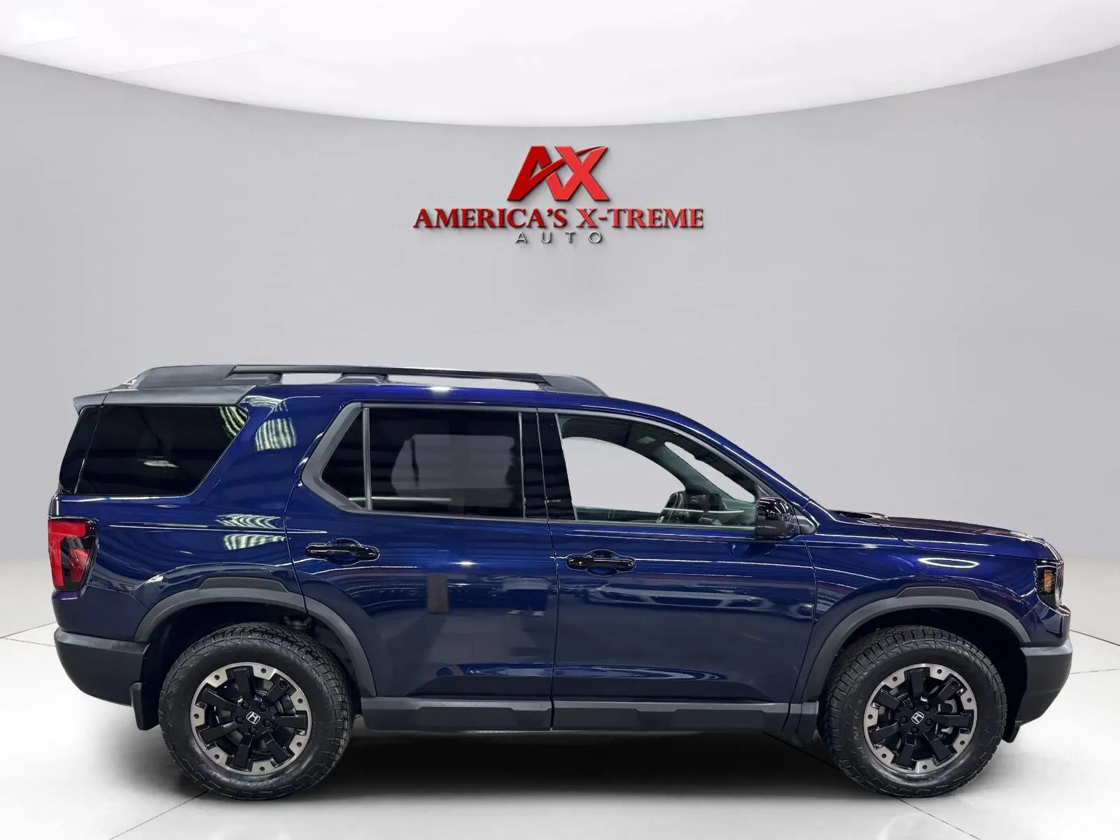 Honda Passport photo 9