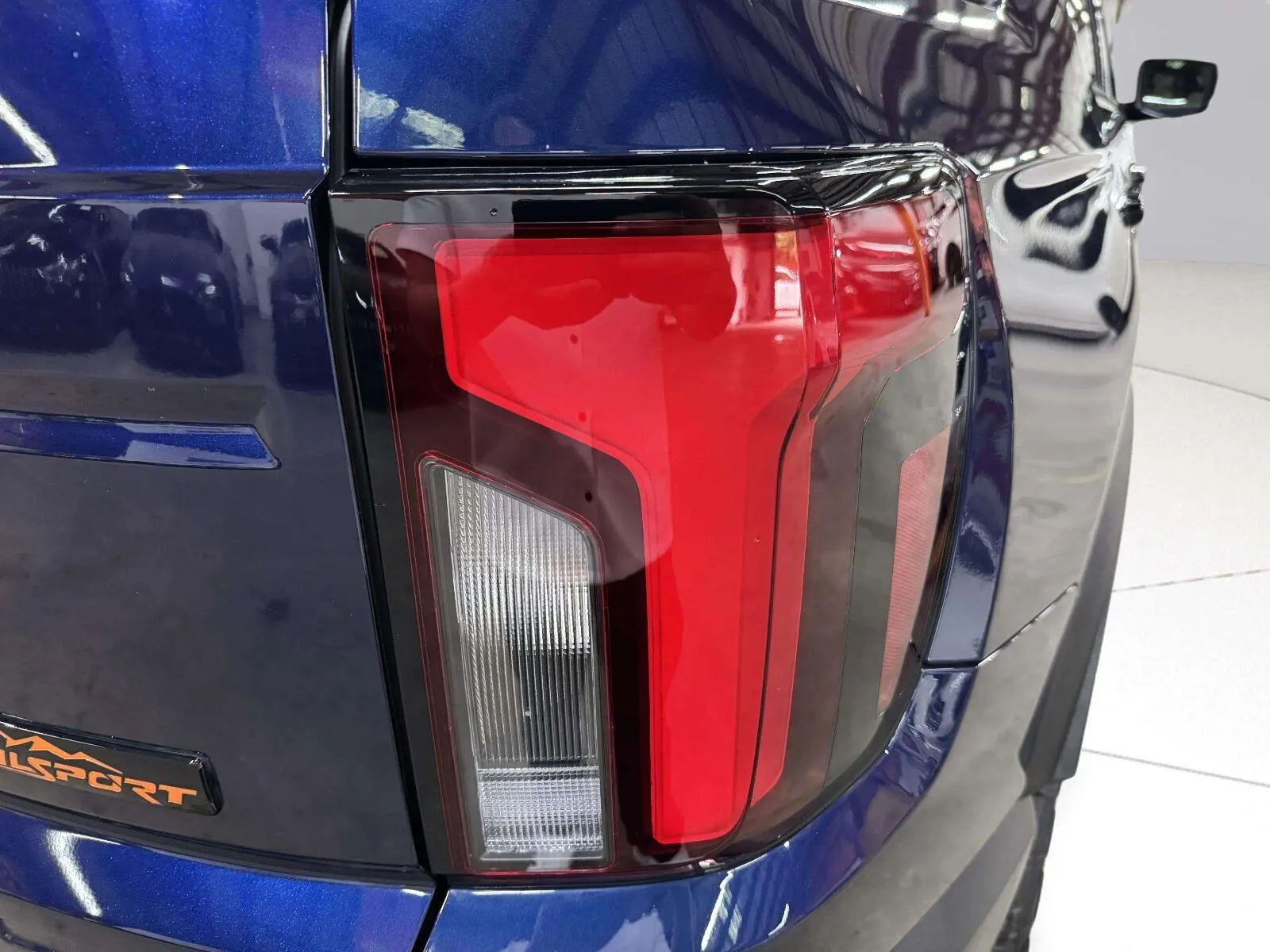 Honda Passport photo 14