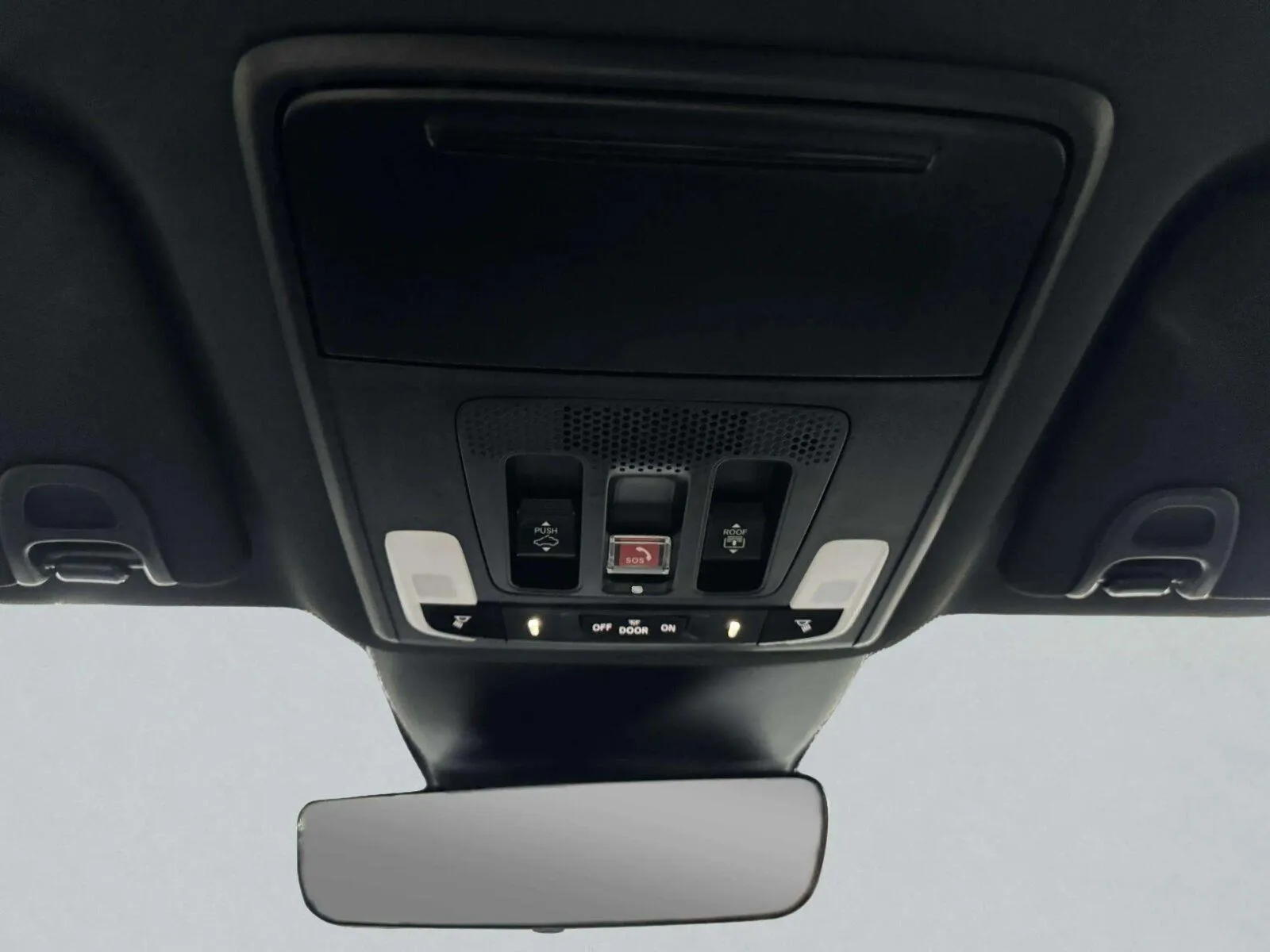 Honda Passport photo 34