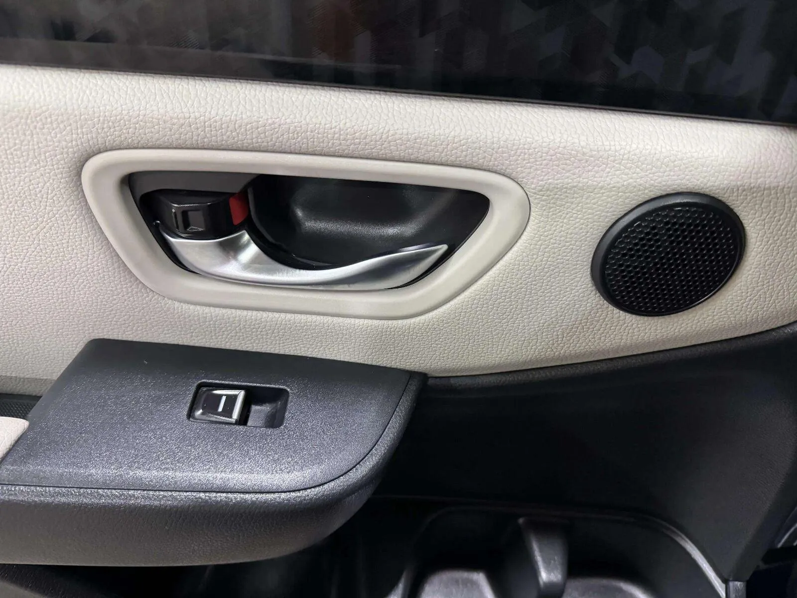 Honda Passport photo 37