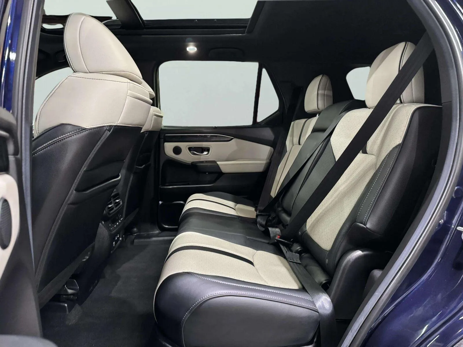 Honda Passport photo 40