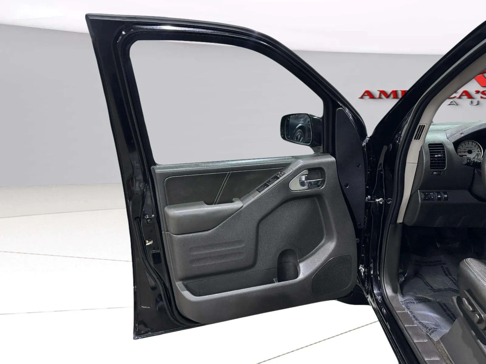 Nissan Frontier photo 20
