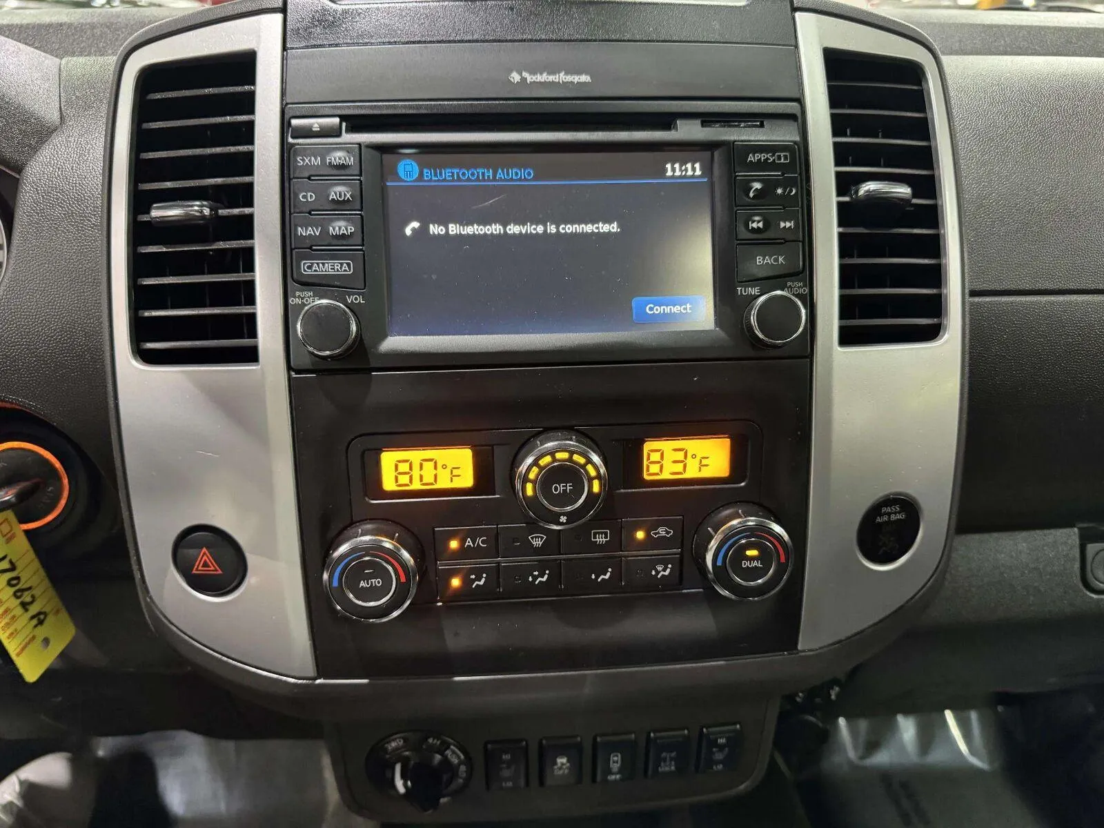 Nissan Frontier photo 30