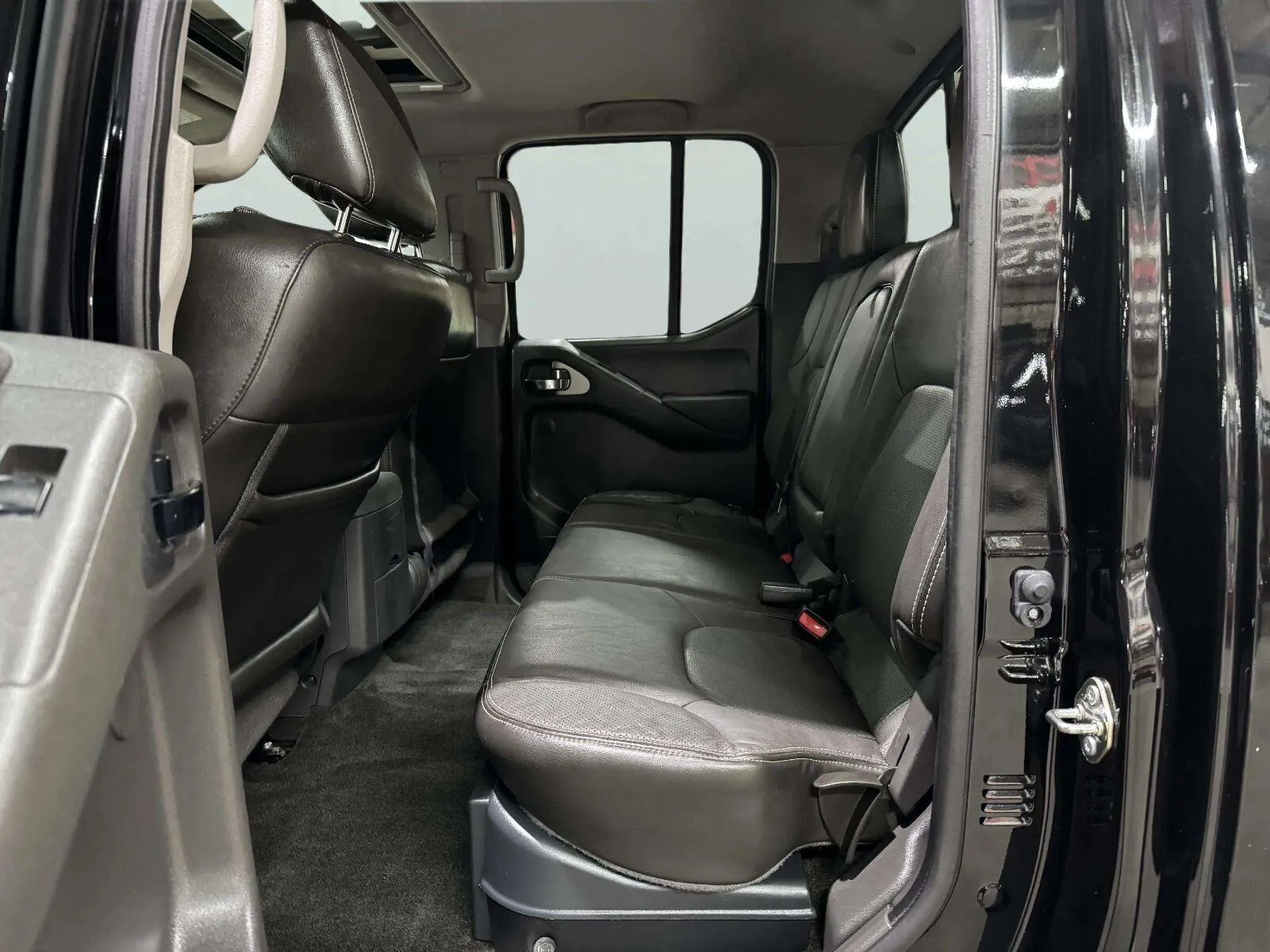 Nissan Frontier photo 37