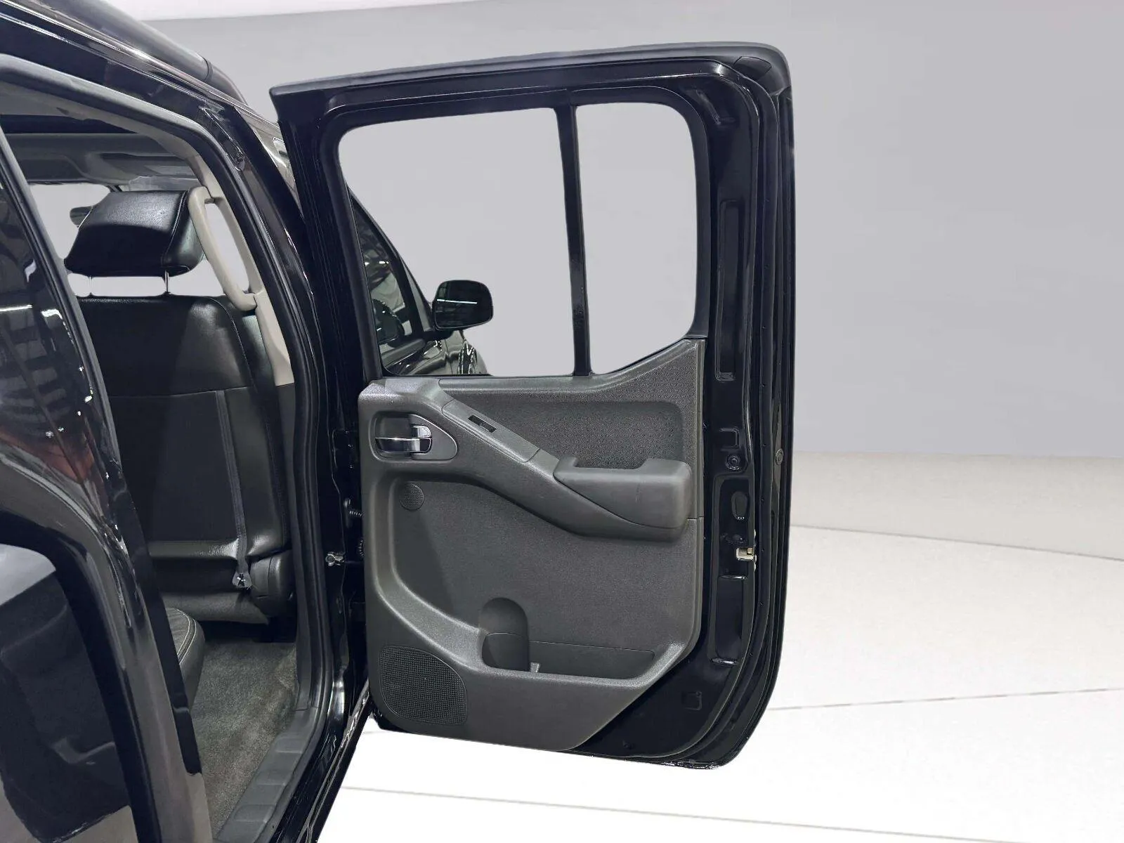 Nissan Frontier photo 38