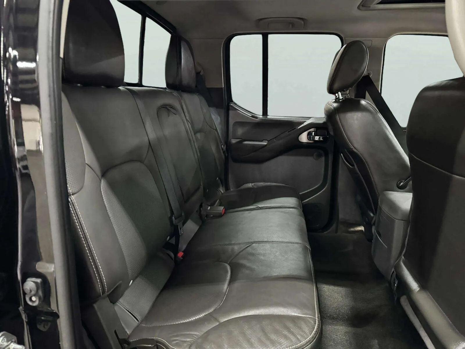 Nissan Frontier photo 40