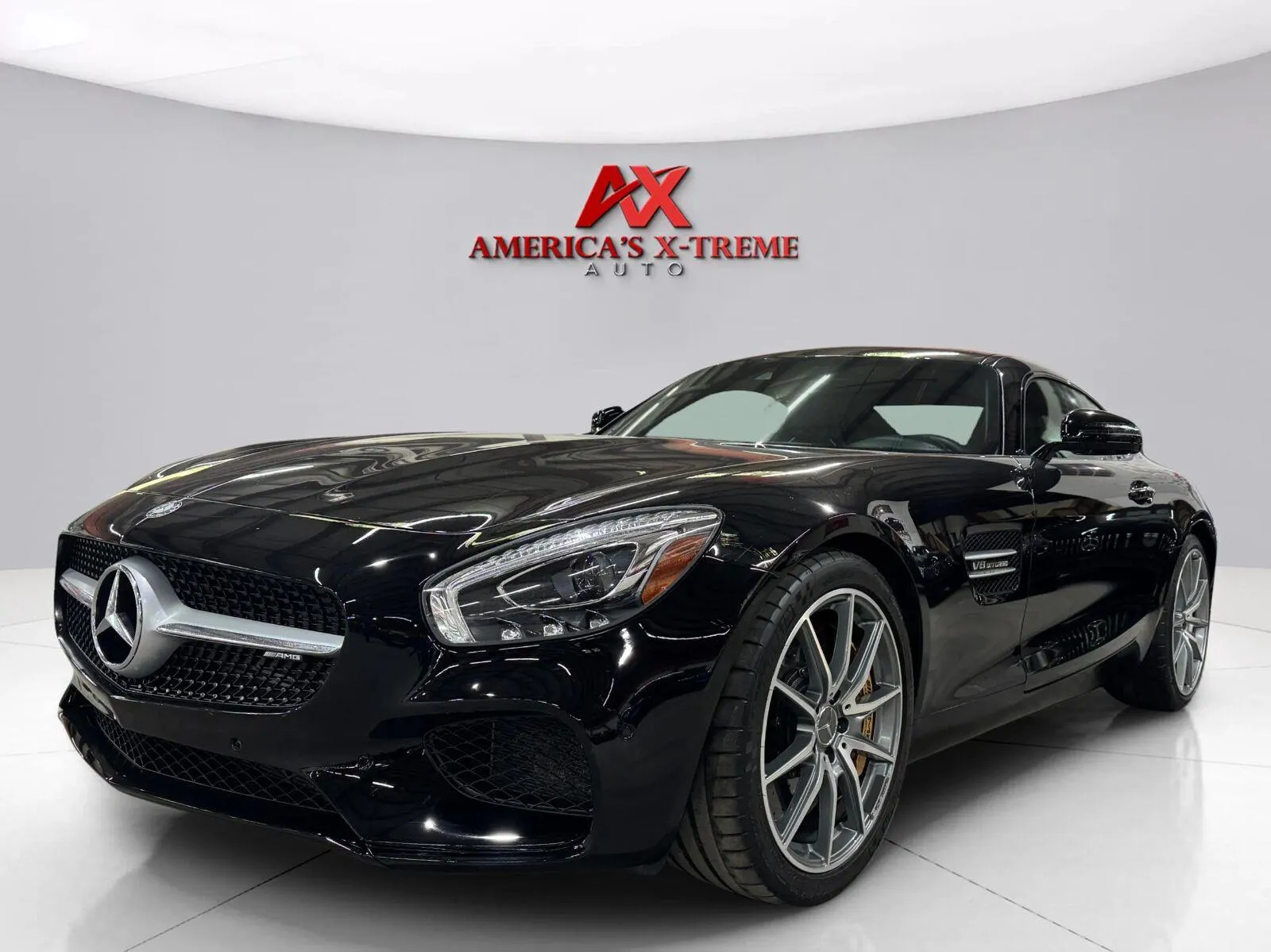 Mercedes-Benz AMG GT photo 2