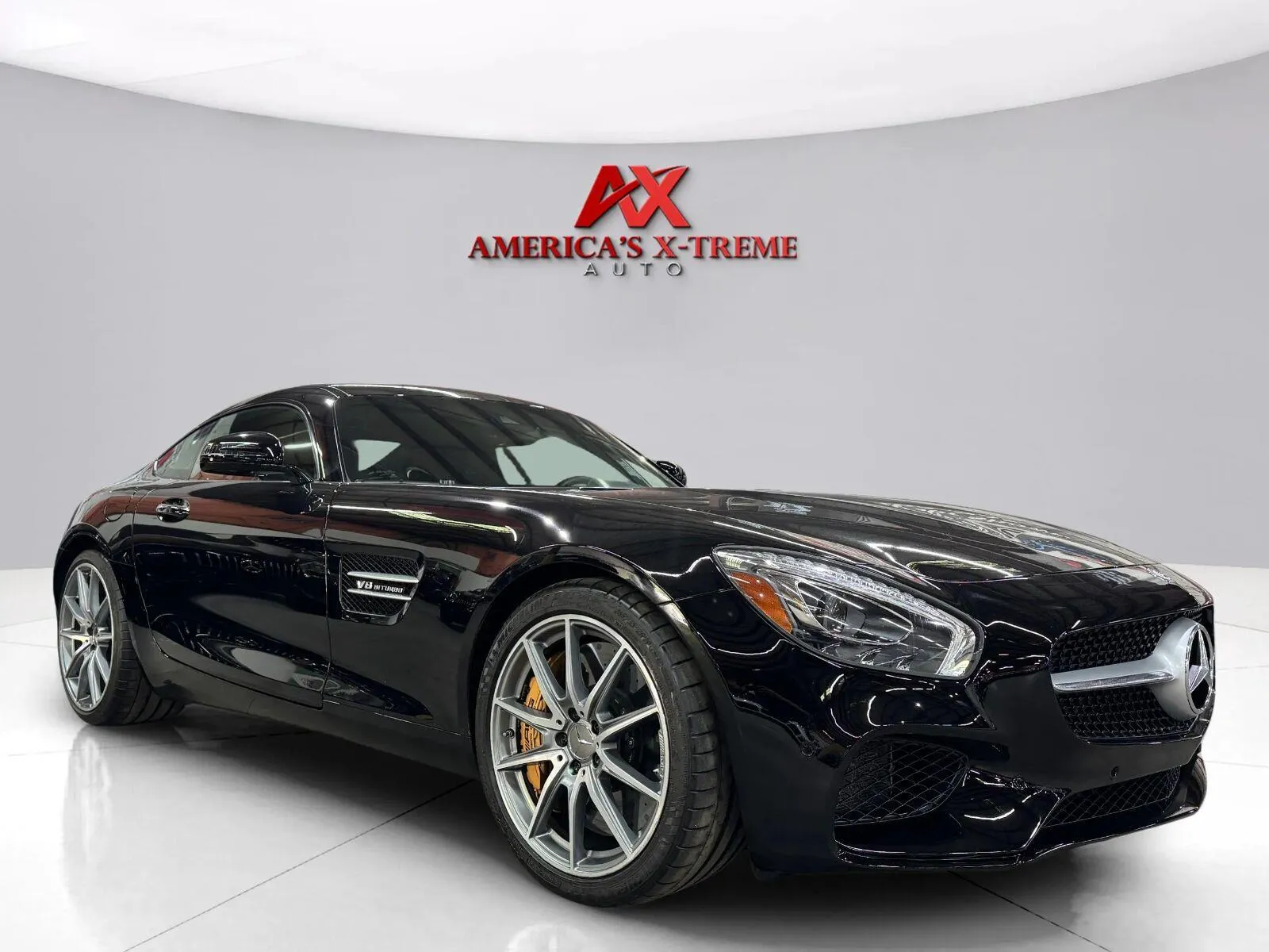 Mercedes-Benz AMG GT photo 11