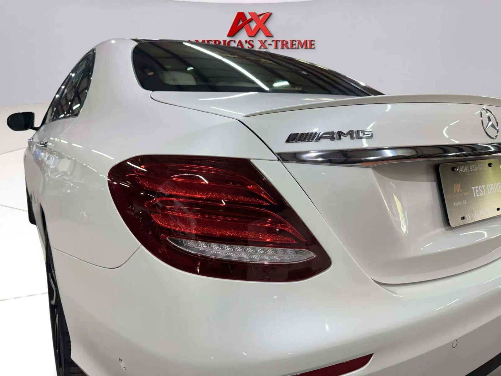 Mercedes-Benz E-Class photo 15