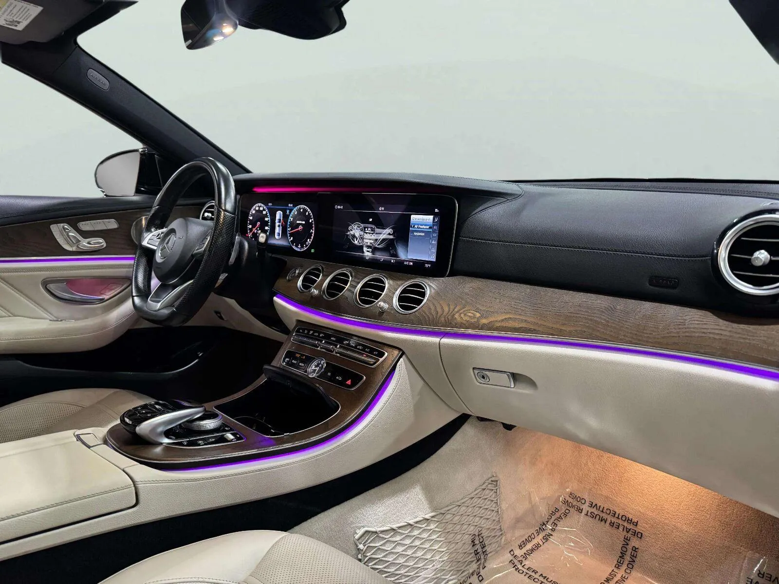 Mercedes-Benz E-Class photo 38