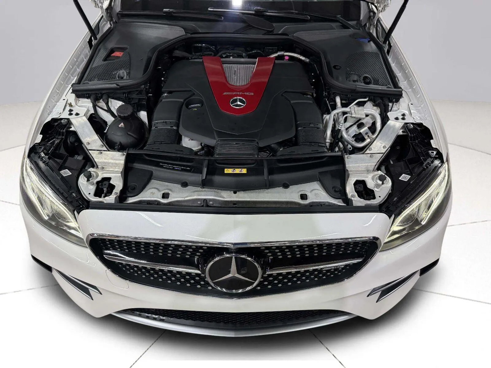 Mercedes-Benz E-Class photo 41