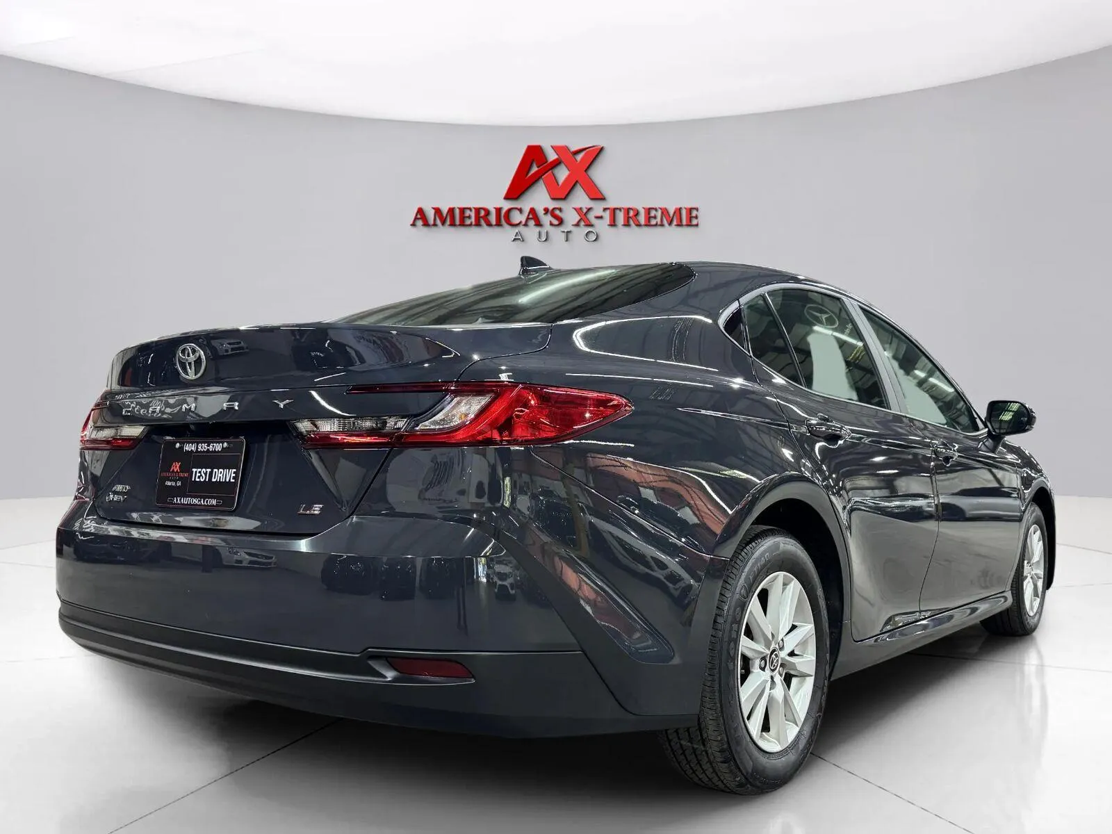 Toyota Camry photo 7