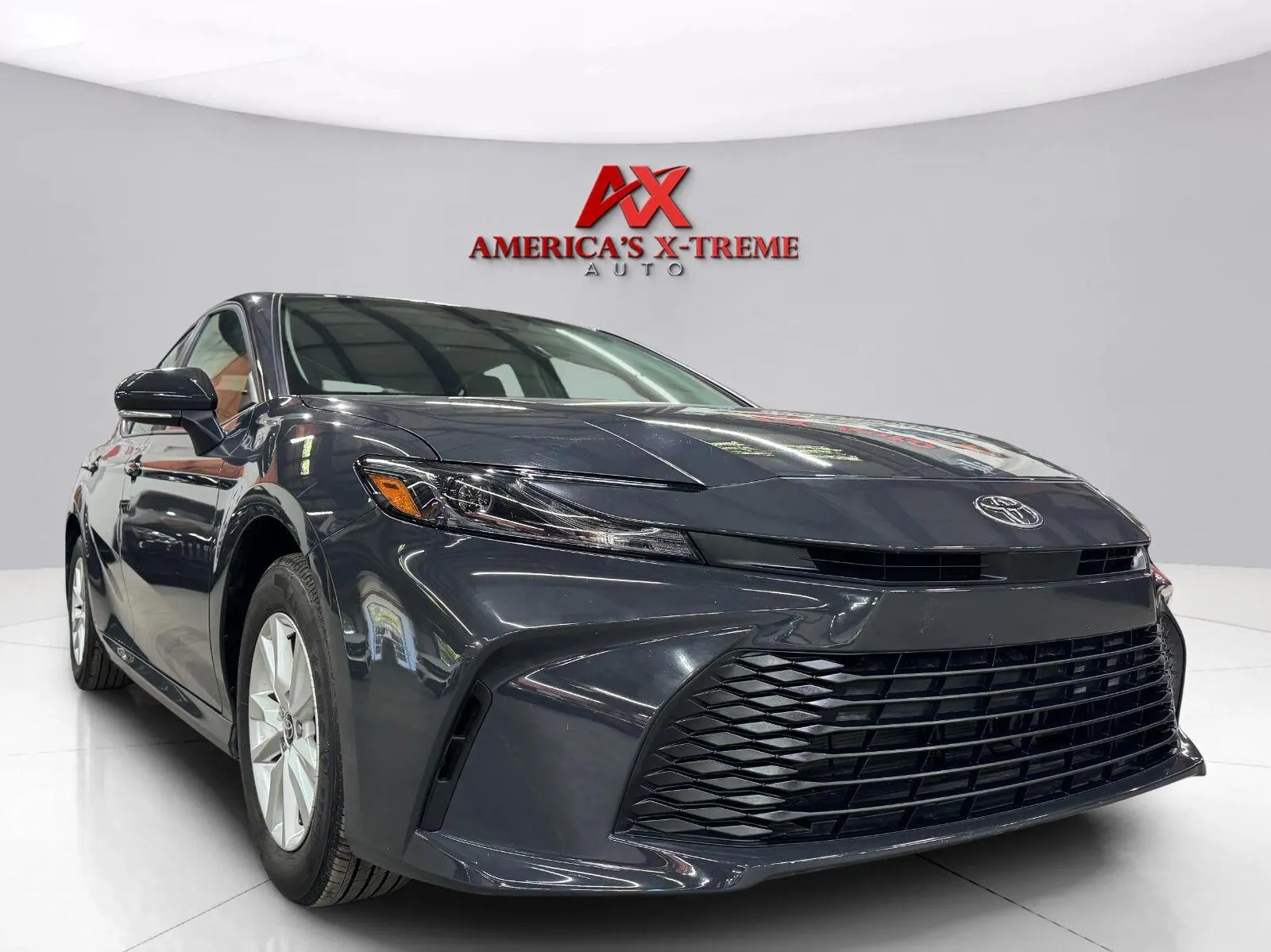 Toyota Camry photo 8