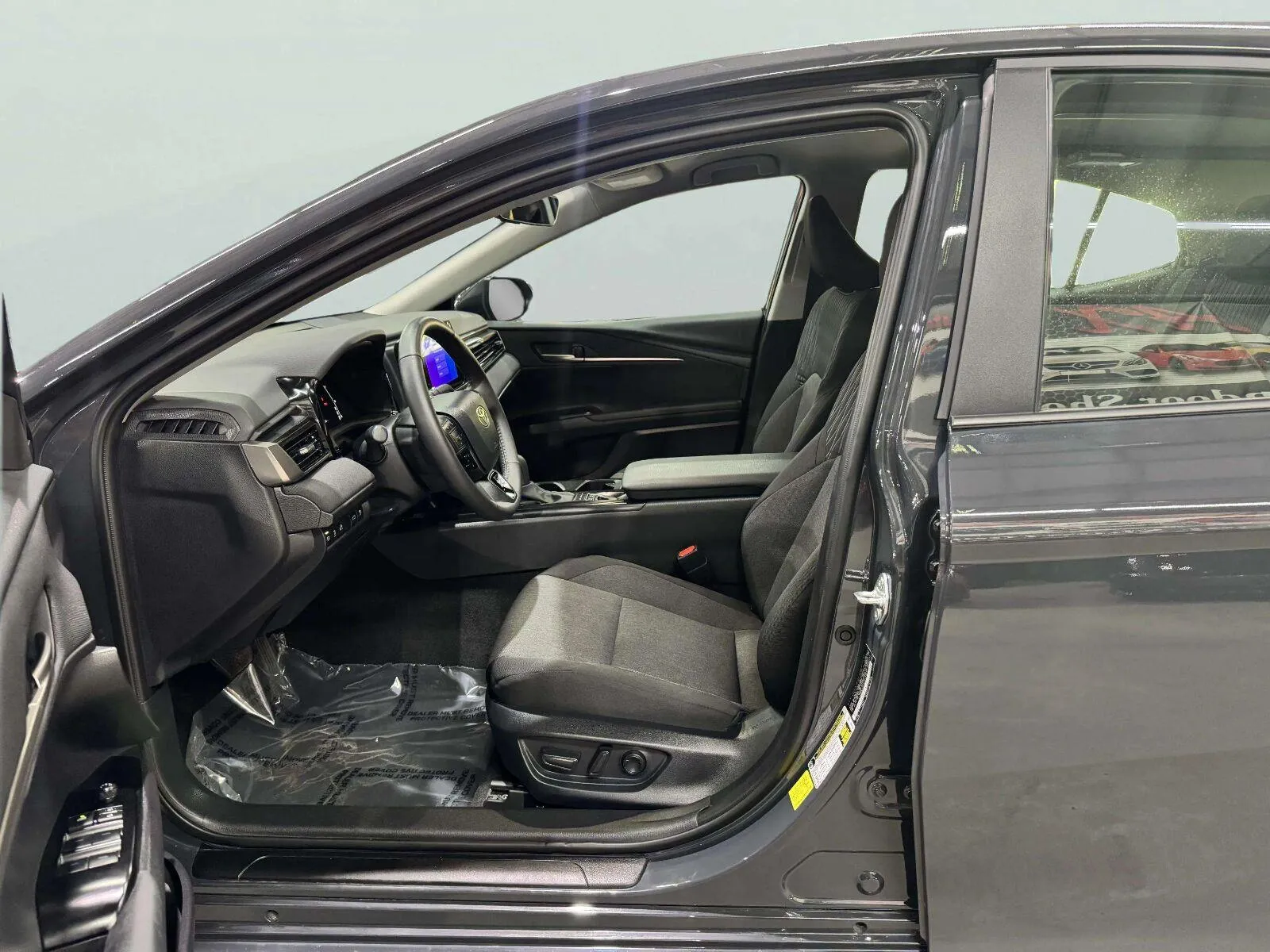 Toyota Camry photo 15