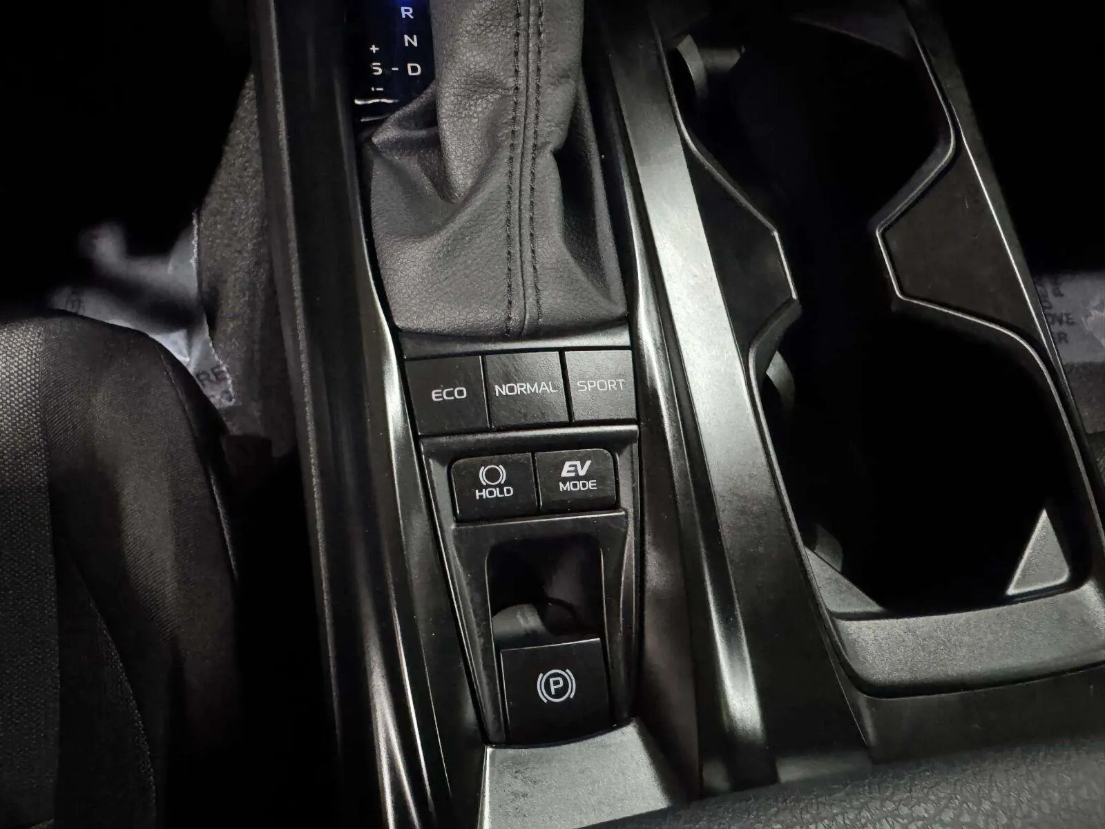 Toyota Camry photo 24