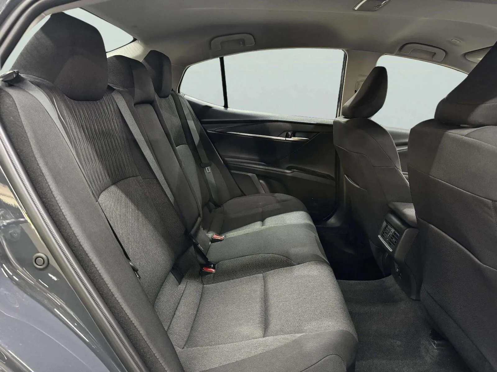 Toyota Camry photo 29