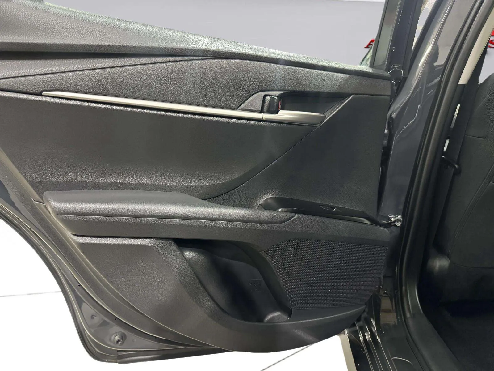 Toyota Camry photo 30