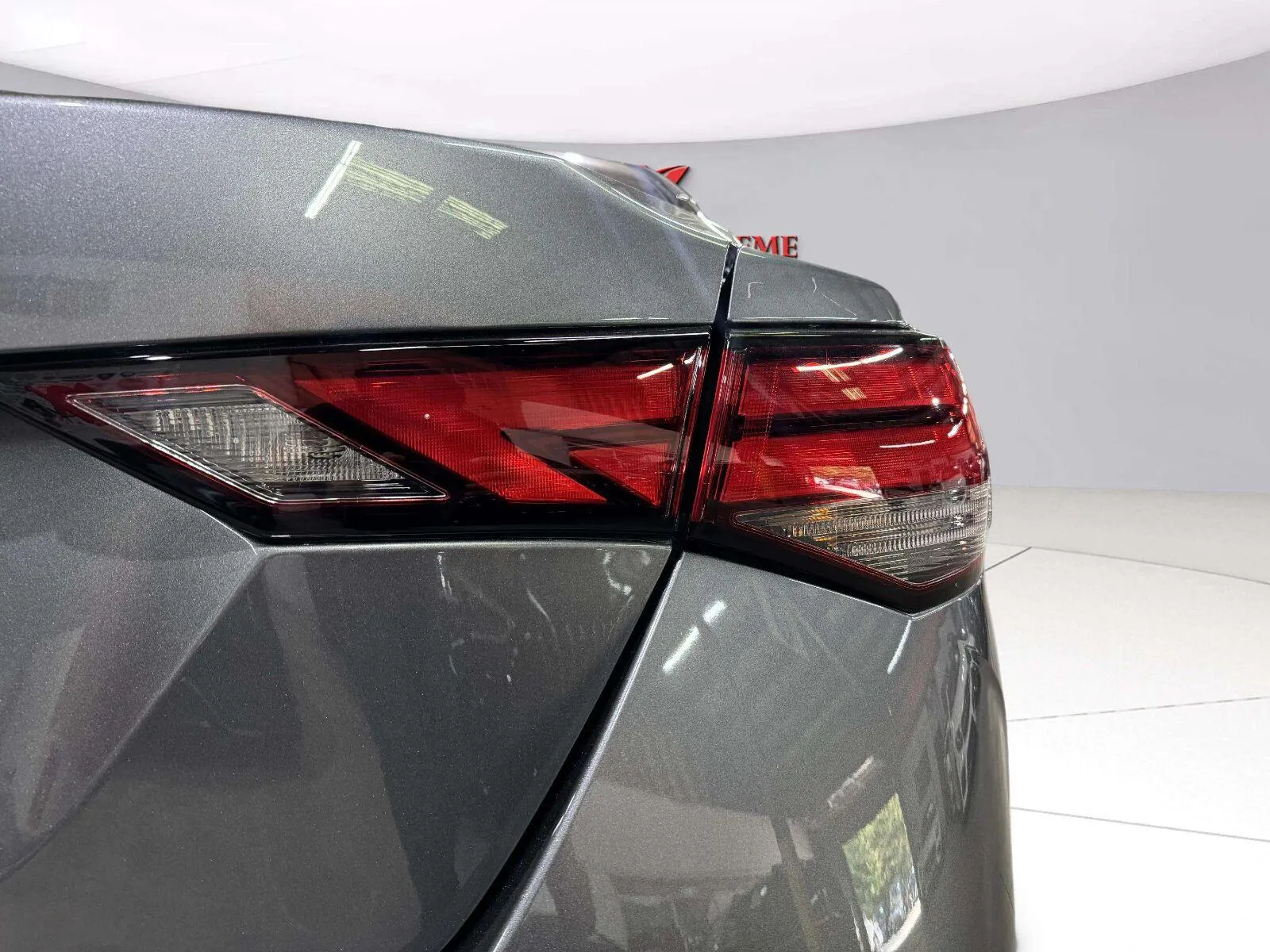Nissan Sentra photo 14
