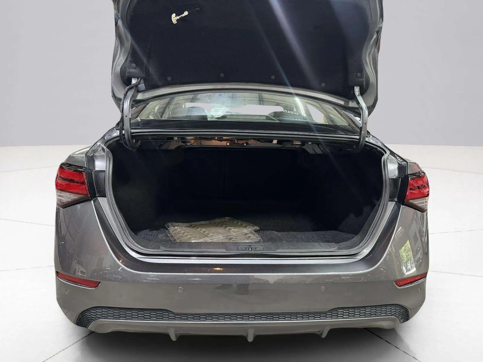 Nissan Sentra photo 40