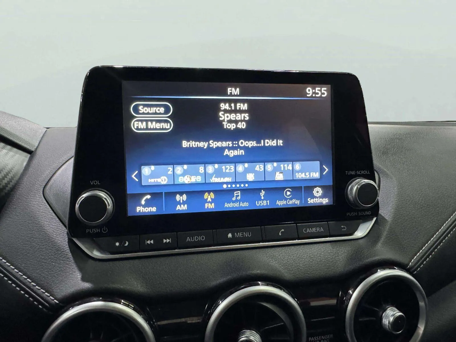 Nissan Sentra photo 25