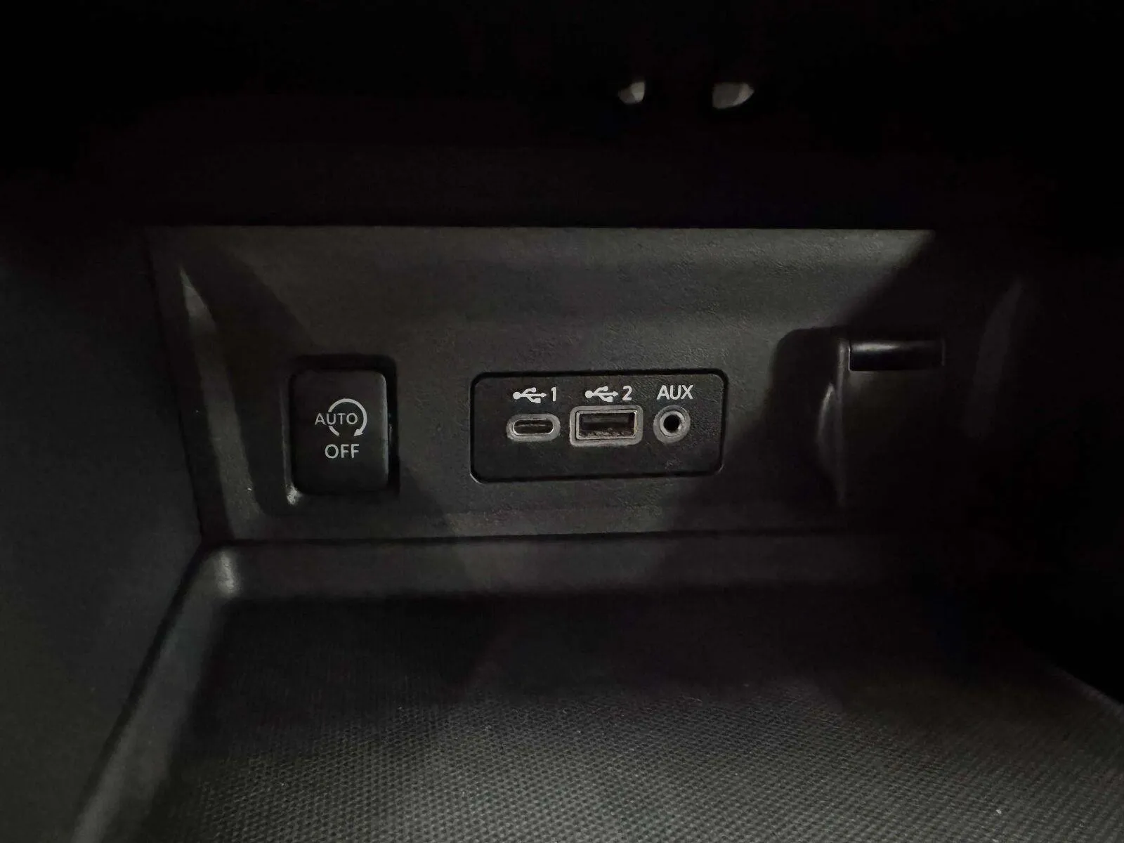 Nissan Sentra photo 27