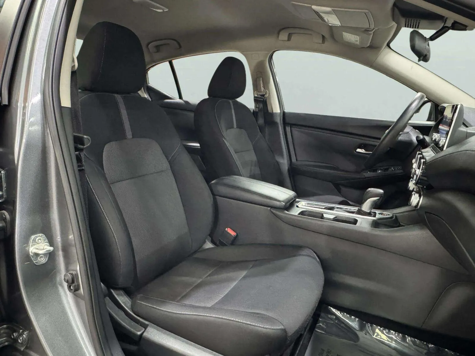 Nissan Sentra photo 33