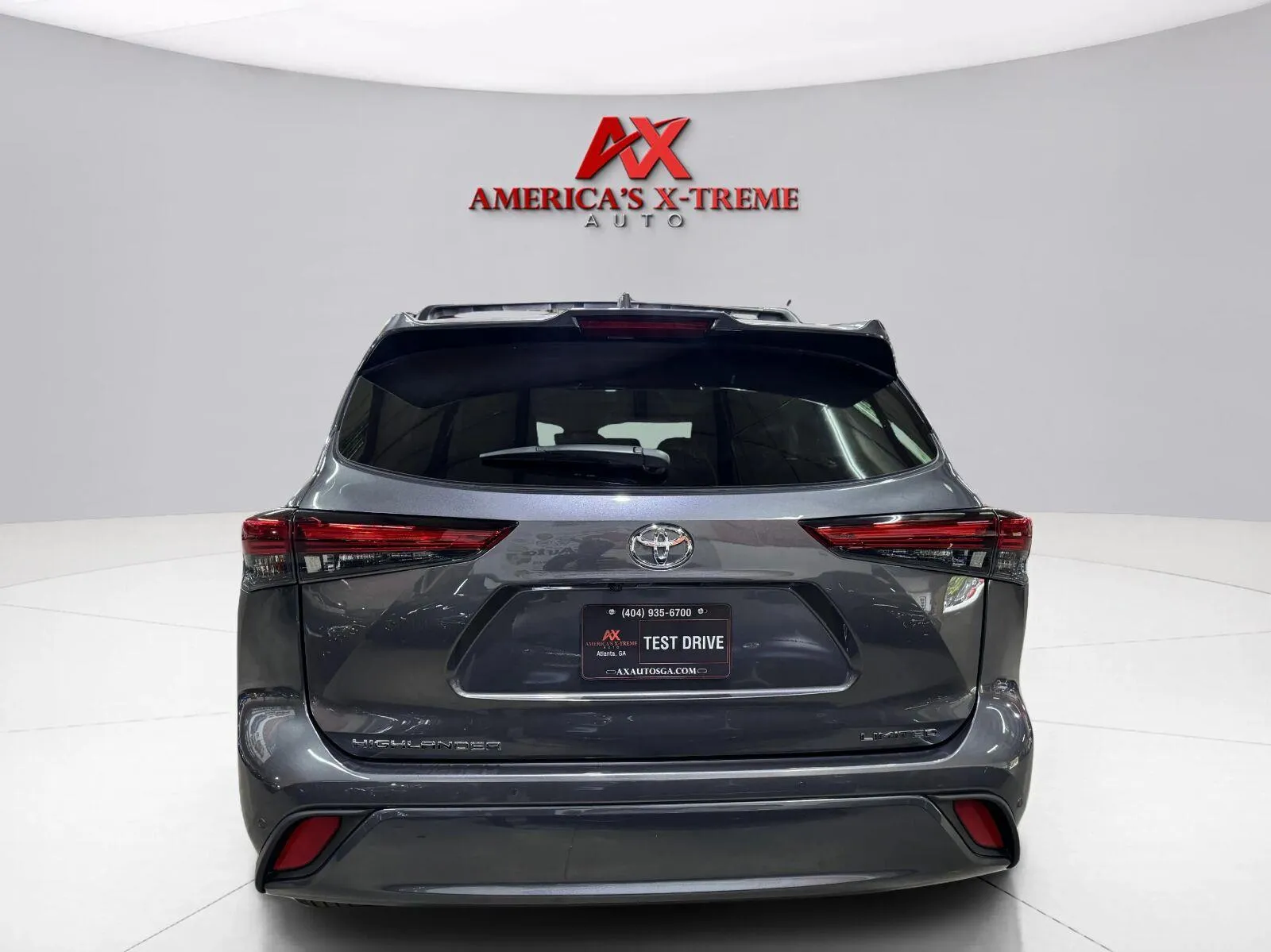 Toyota Highlander photo 7