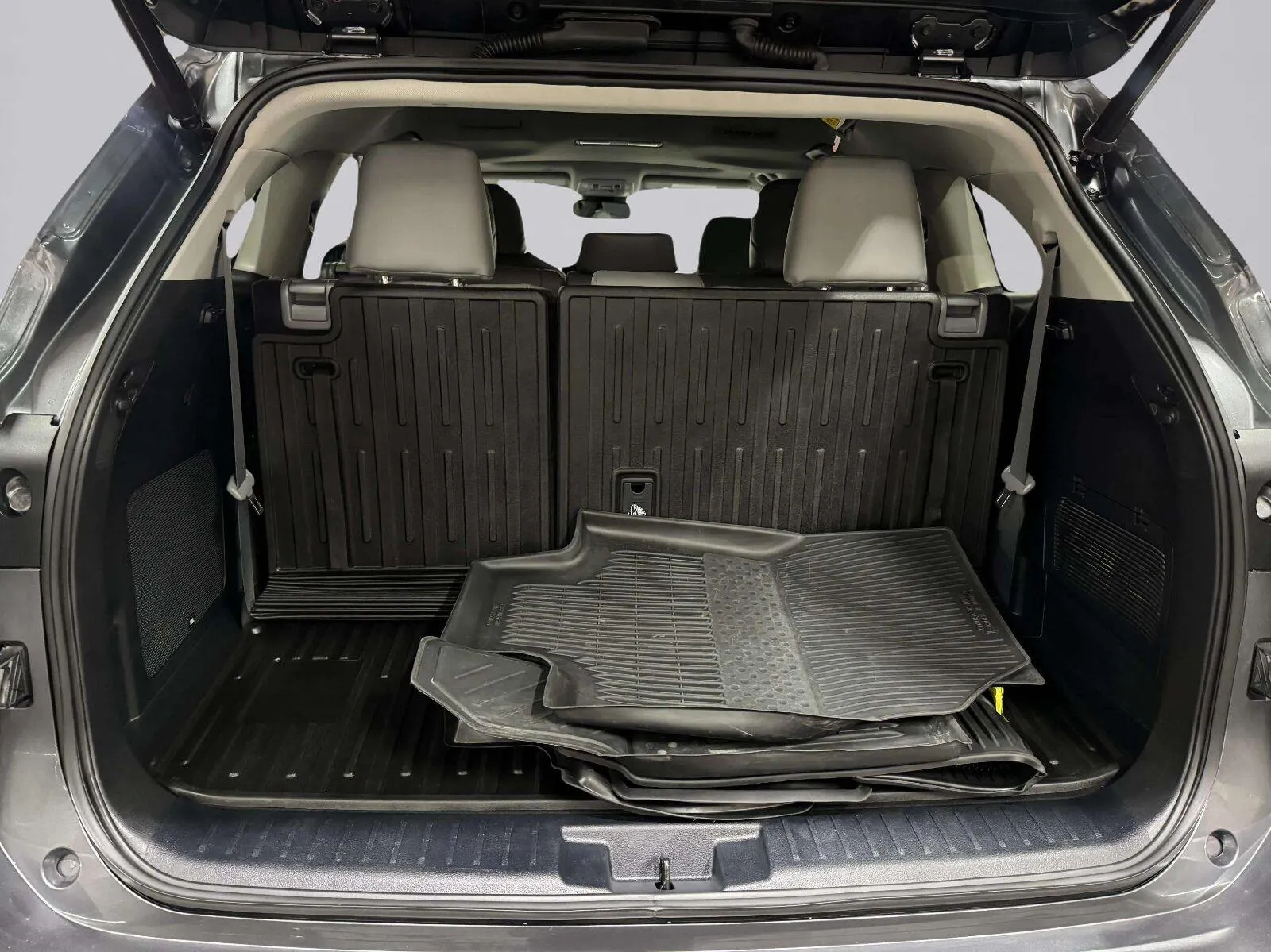 Toyota Highlander photo 19