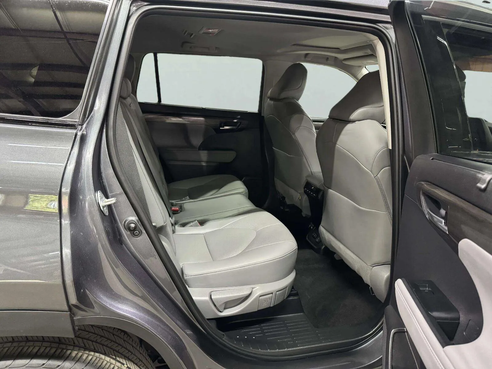 Toyota Highlander photo 43