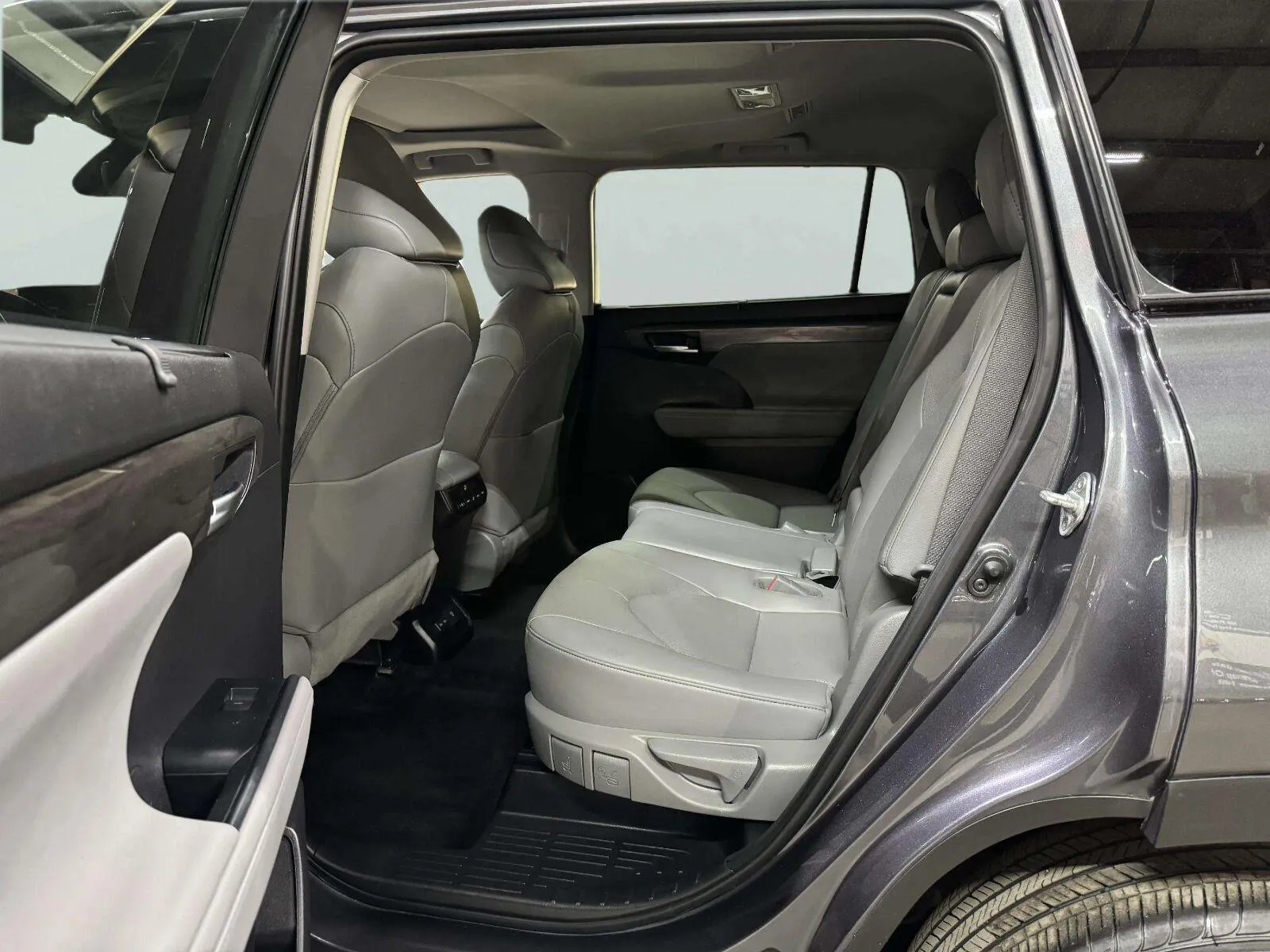 Toyota Highlander photo 47
