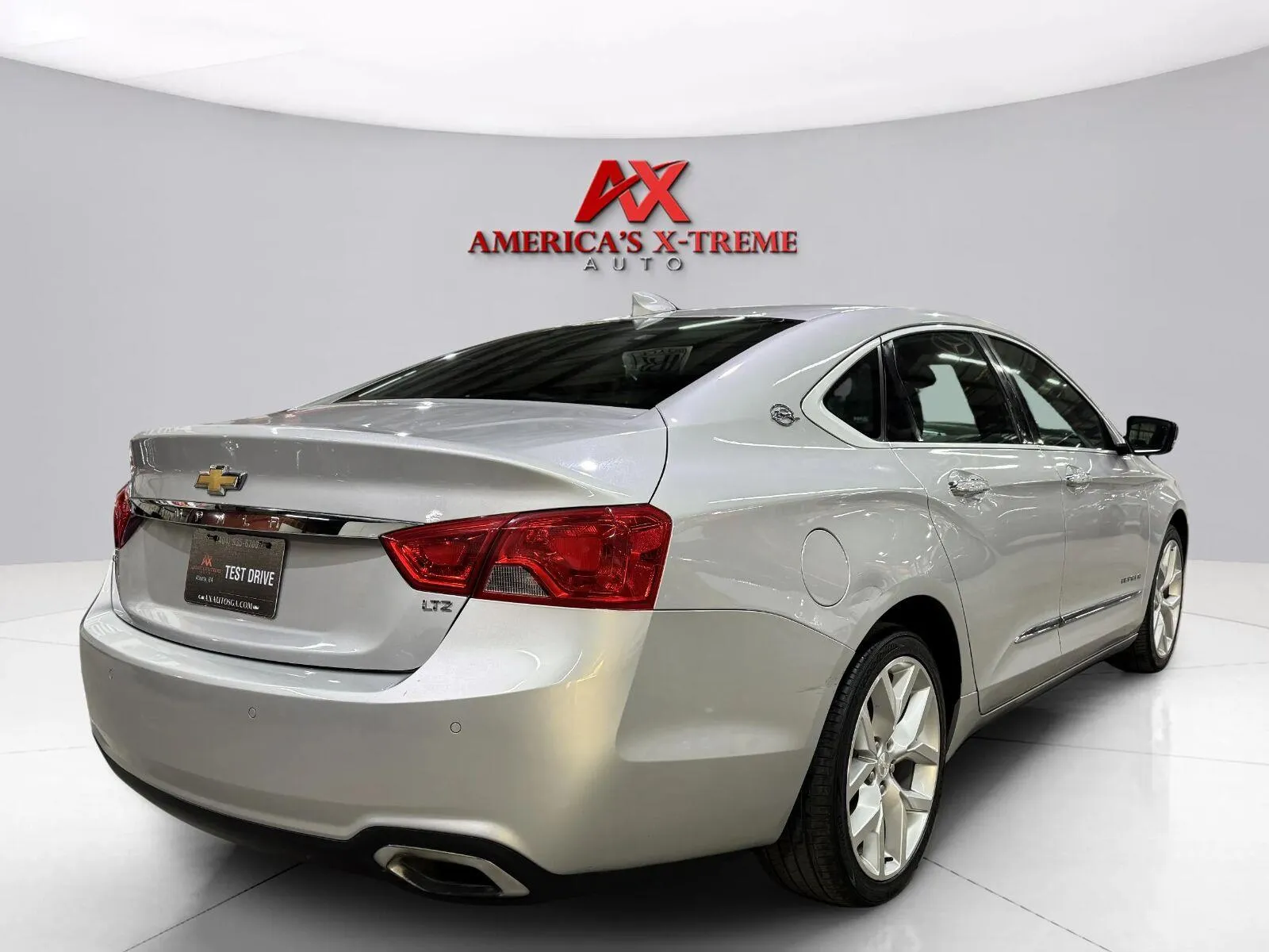 Chevrolet Impala photo 9