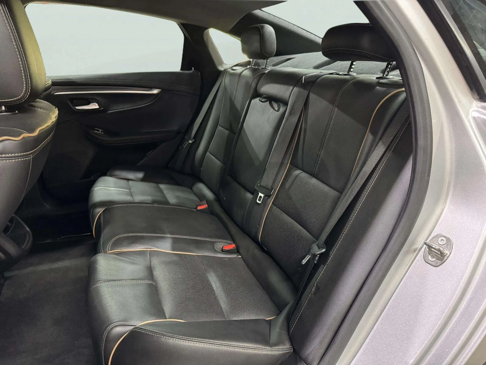 Chevrolet Impala photo 32