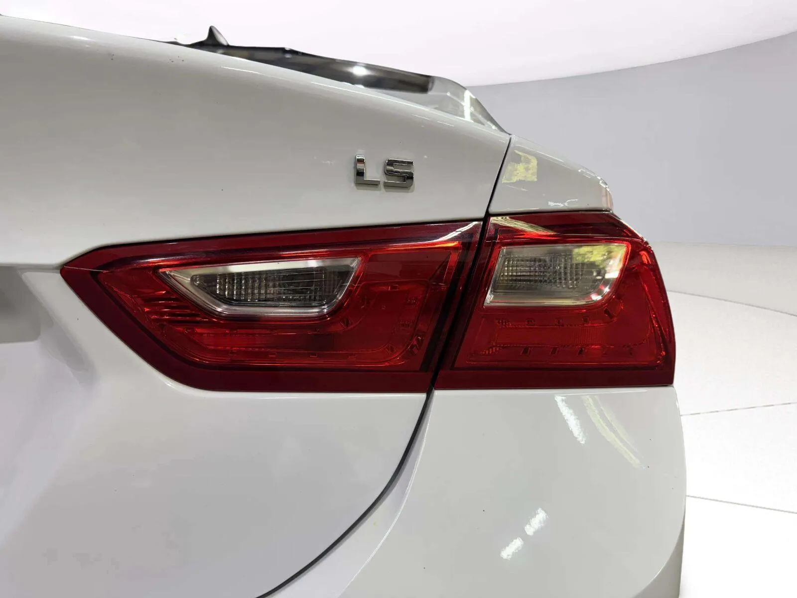 Chevrolet Malibu photo 14