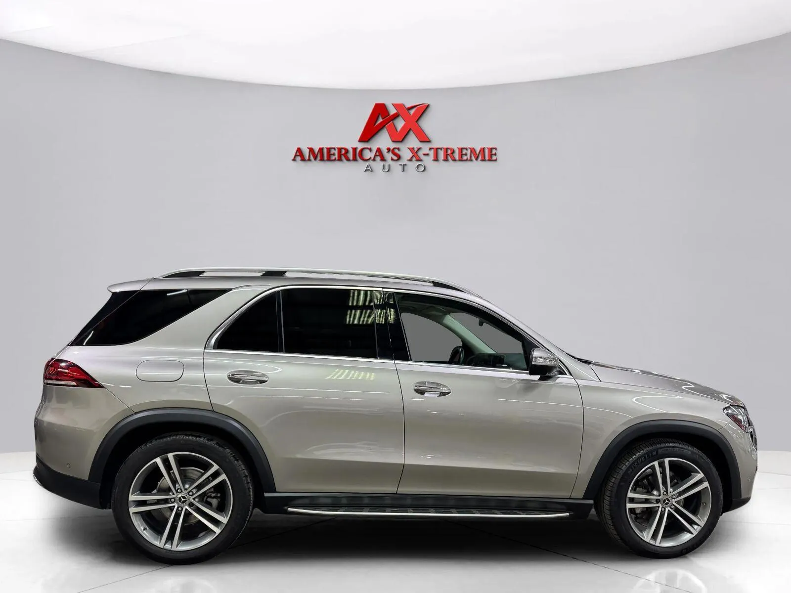 Mercedes-Benz GLE photo 7