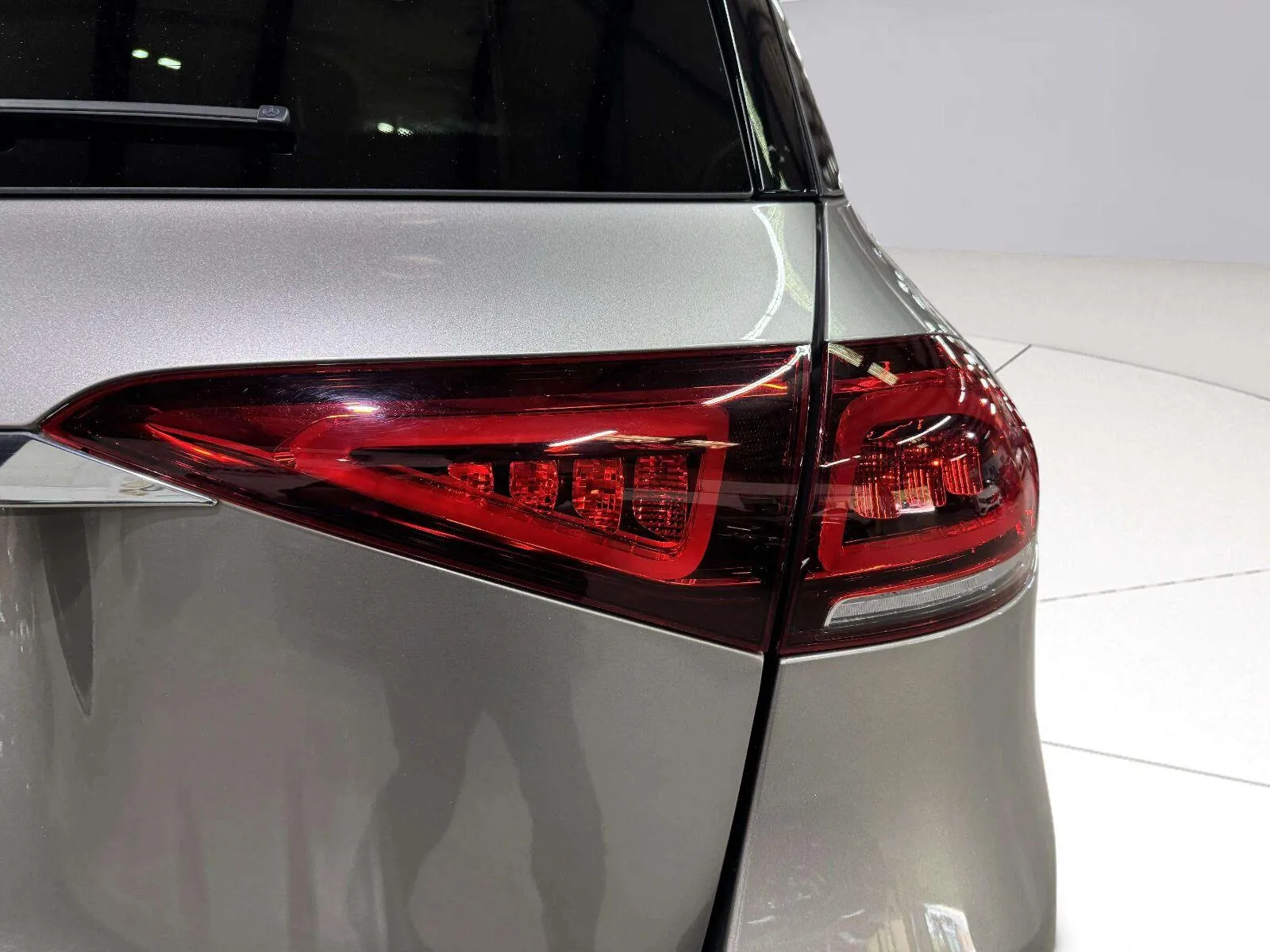 Mercedes-Benz GLE photo 11