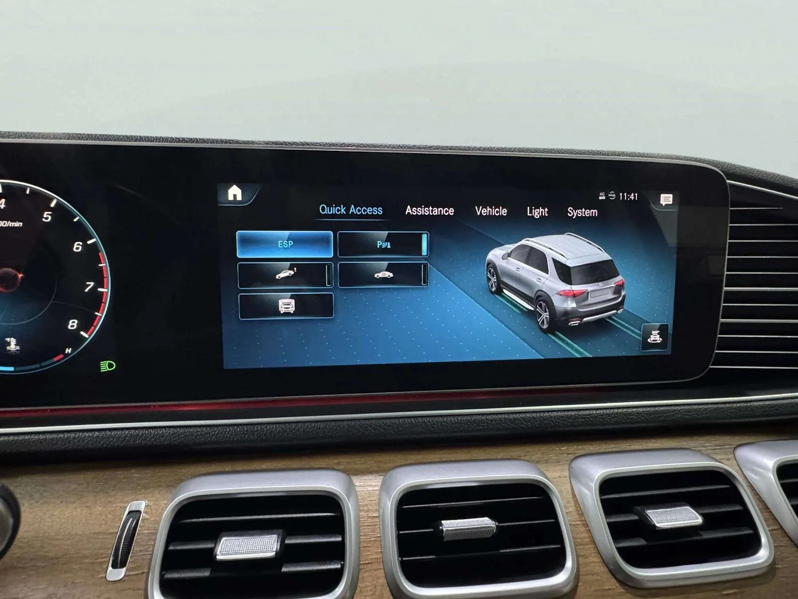 Mercedes-Benz GLE photo 19