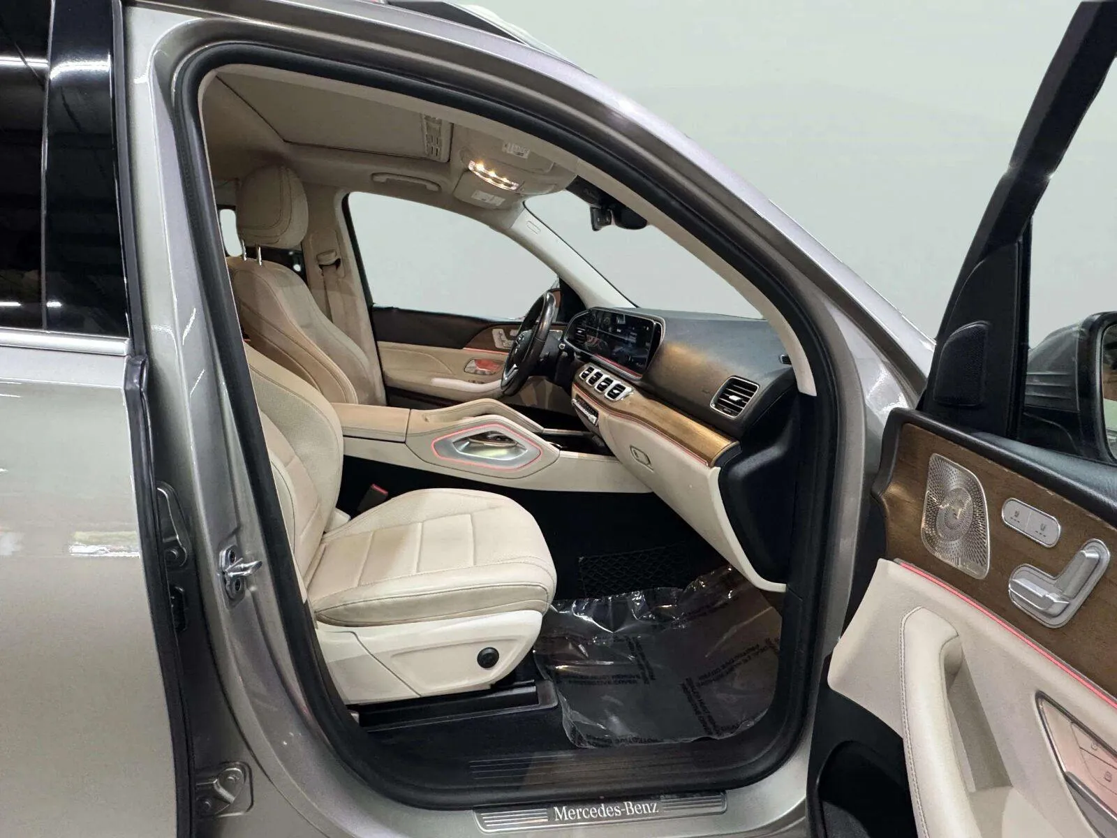 Mercedes-Benz GLE photo 28