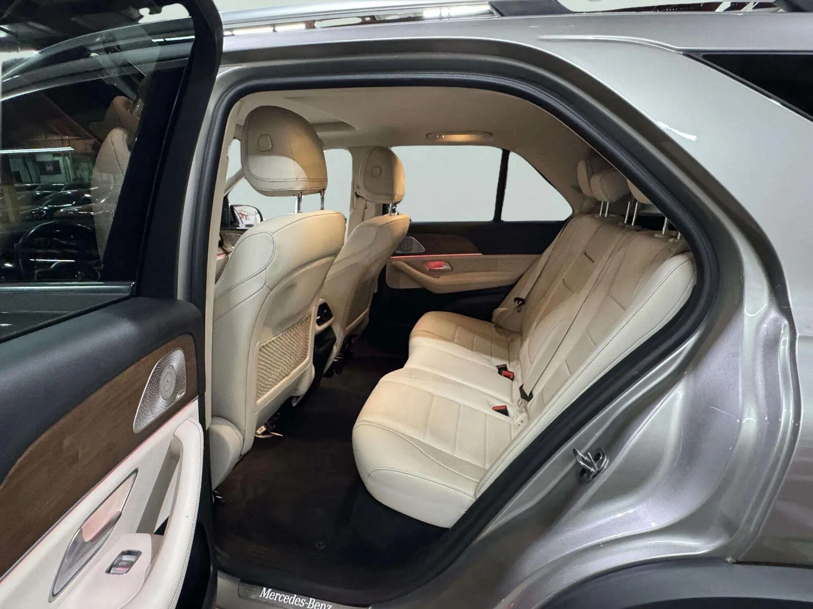 Mercedes-Benz GLE photo 34