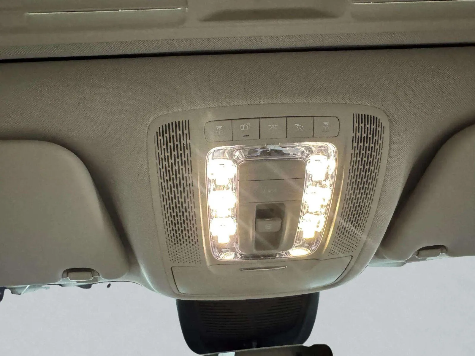 Mercedes-Benz GLE photo 39