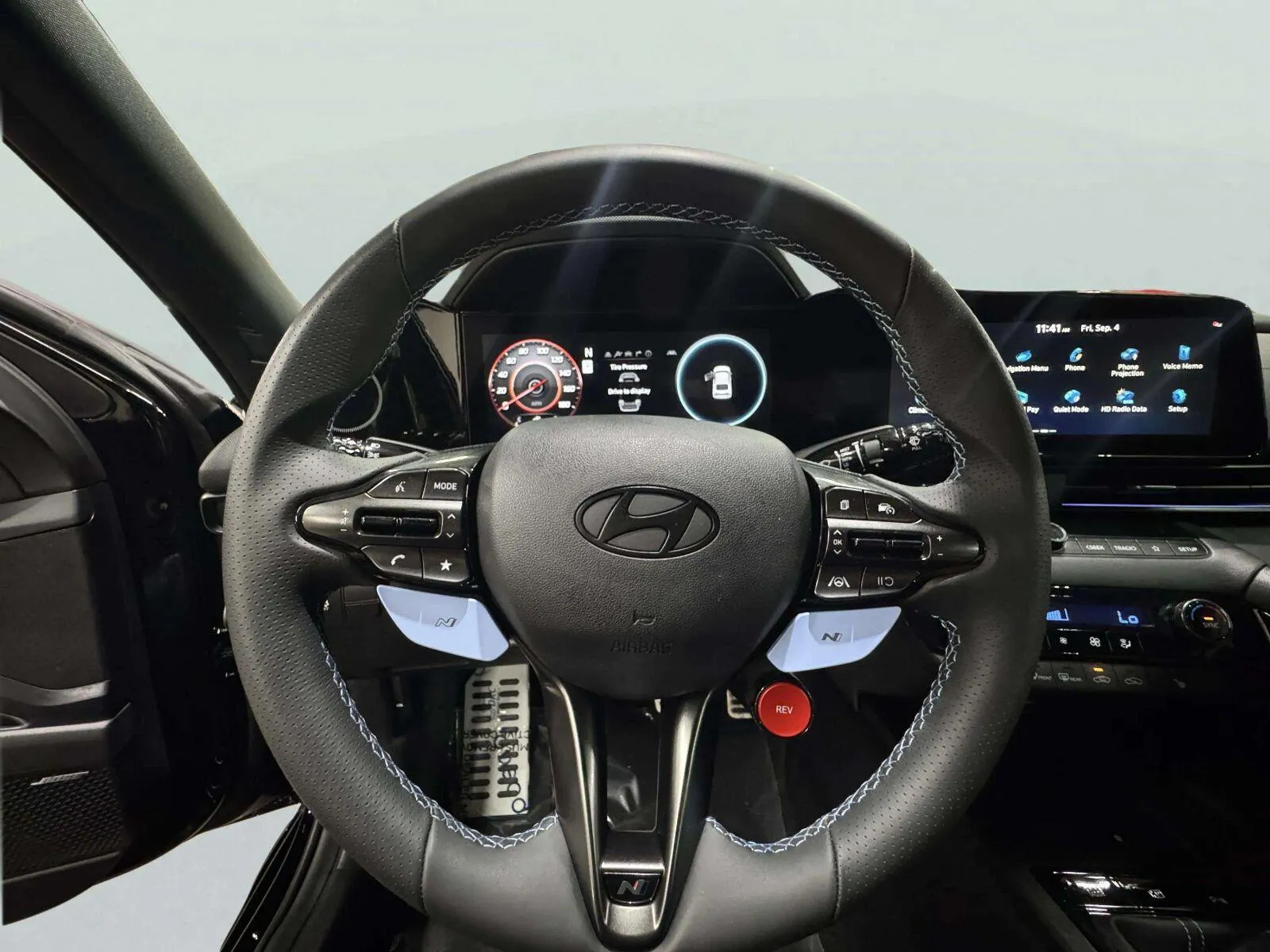 Hyundai Elantra N photo 23