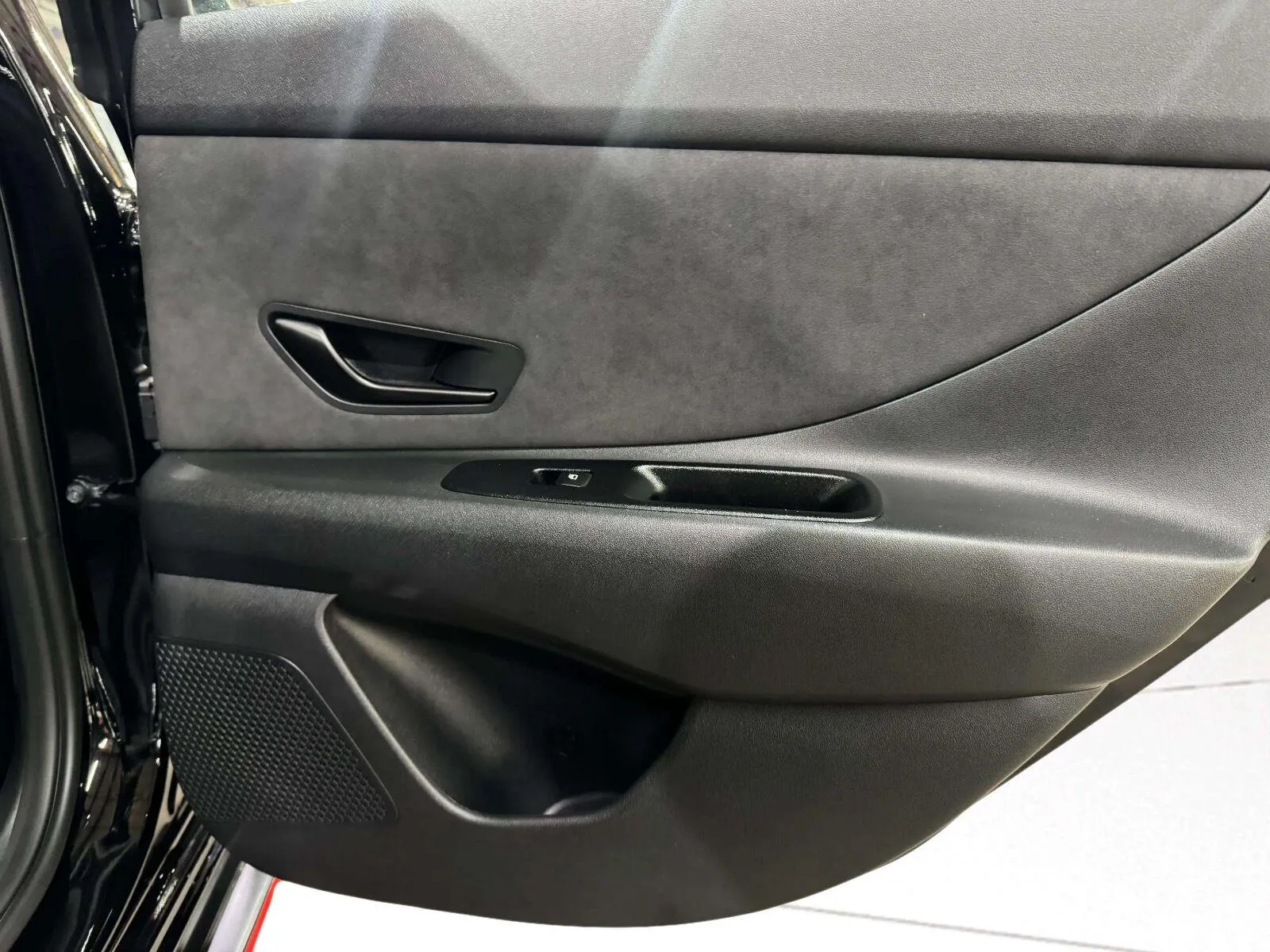 Hyundai Elantra N photo 34