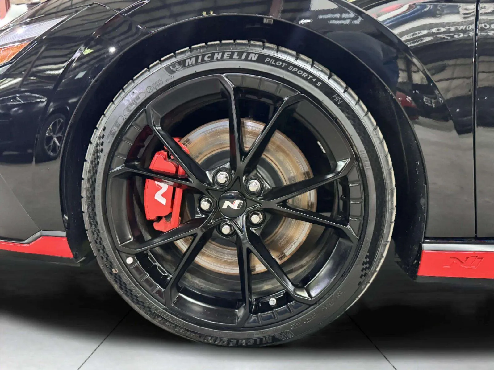 Hyundai Elantra N photo 43