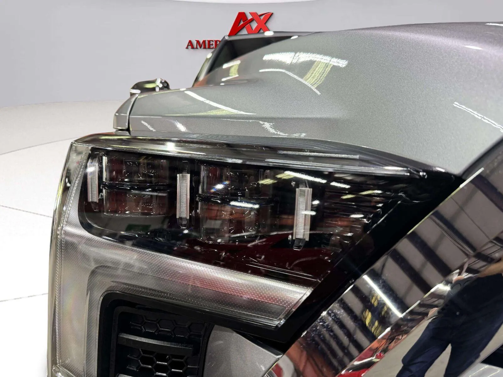 Toyota Tundra photo 9